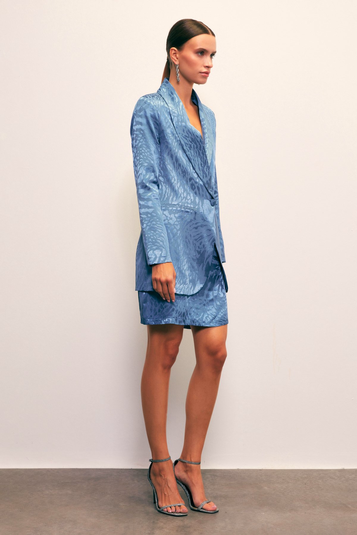 Jakarlı Çan Etek - İNDİGO