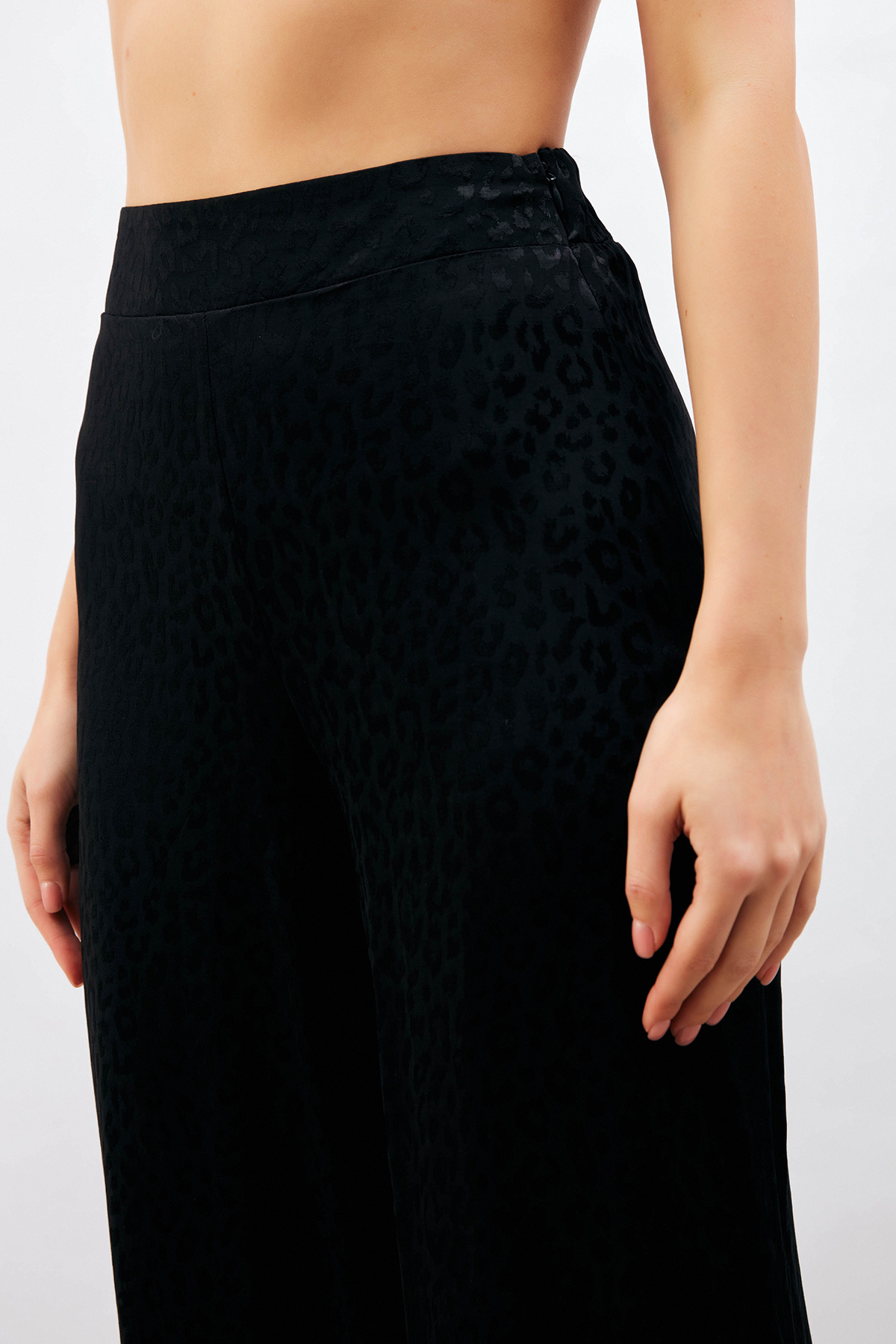 Jakarlı Leopar Pantolon - SİYAH