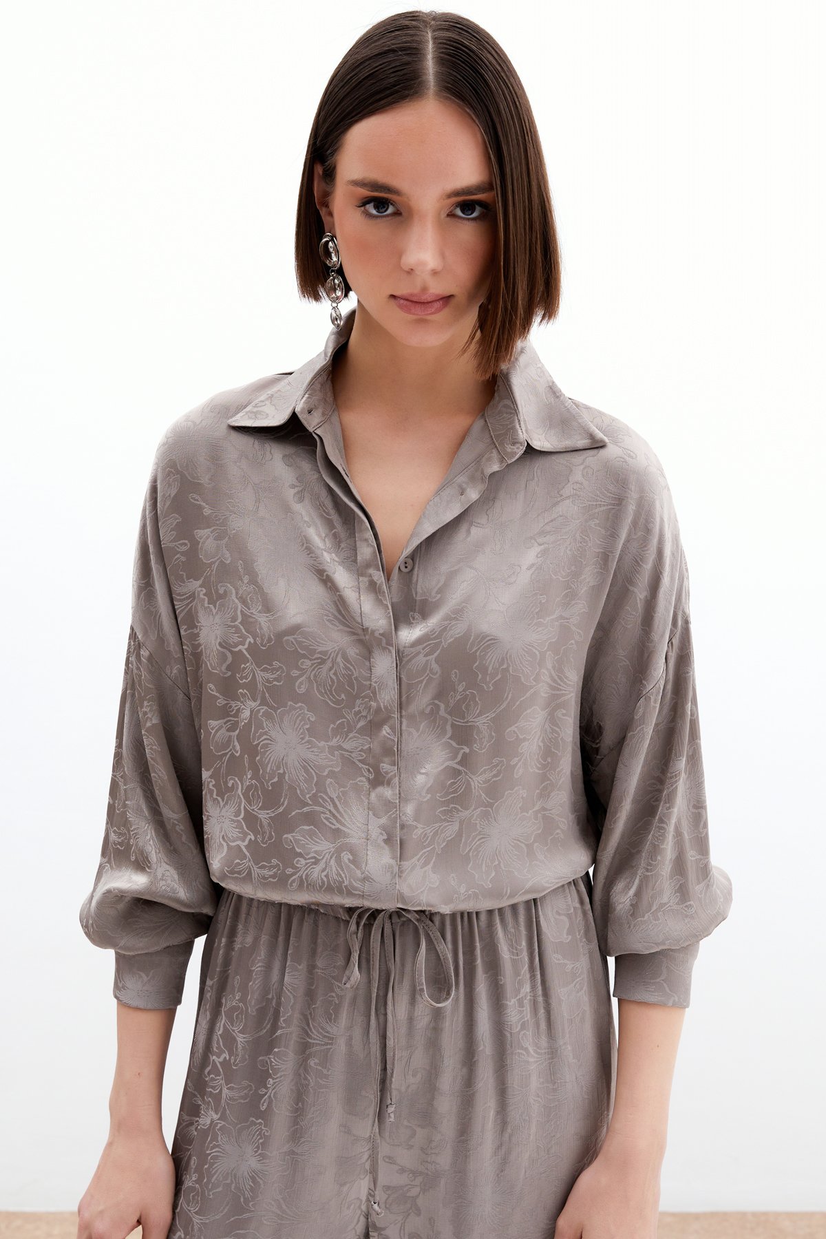 Jakarlı Saten Gömlek - Vizon