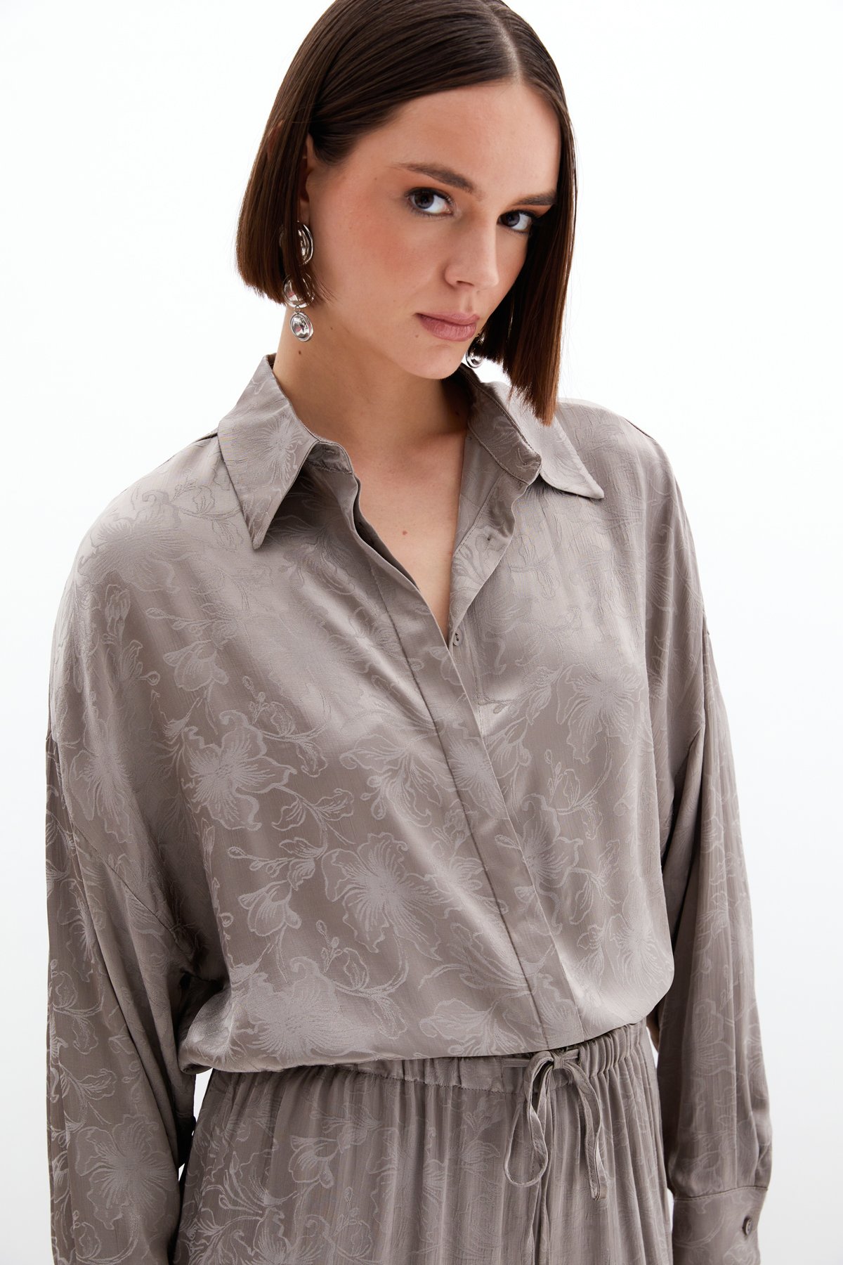 Jakarlı Saten Gömlek - Vizon