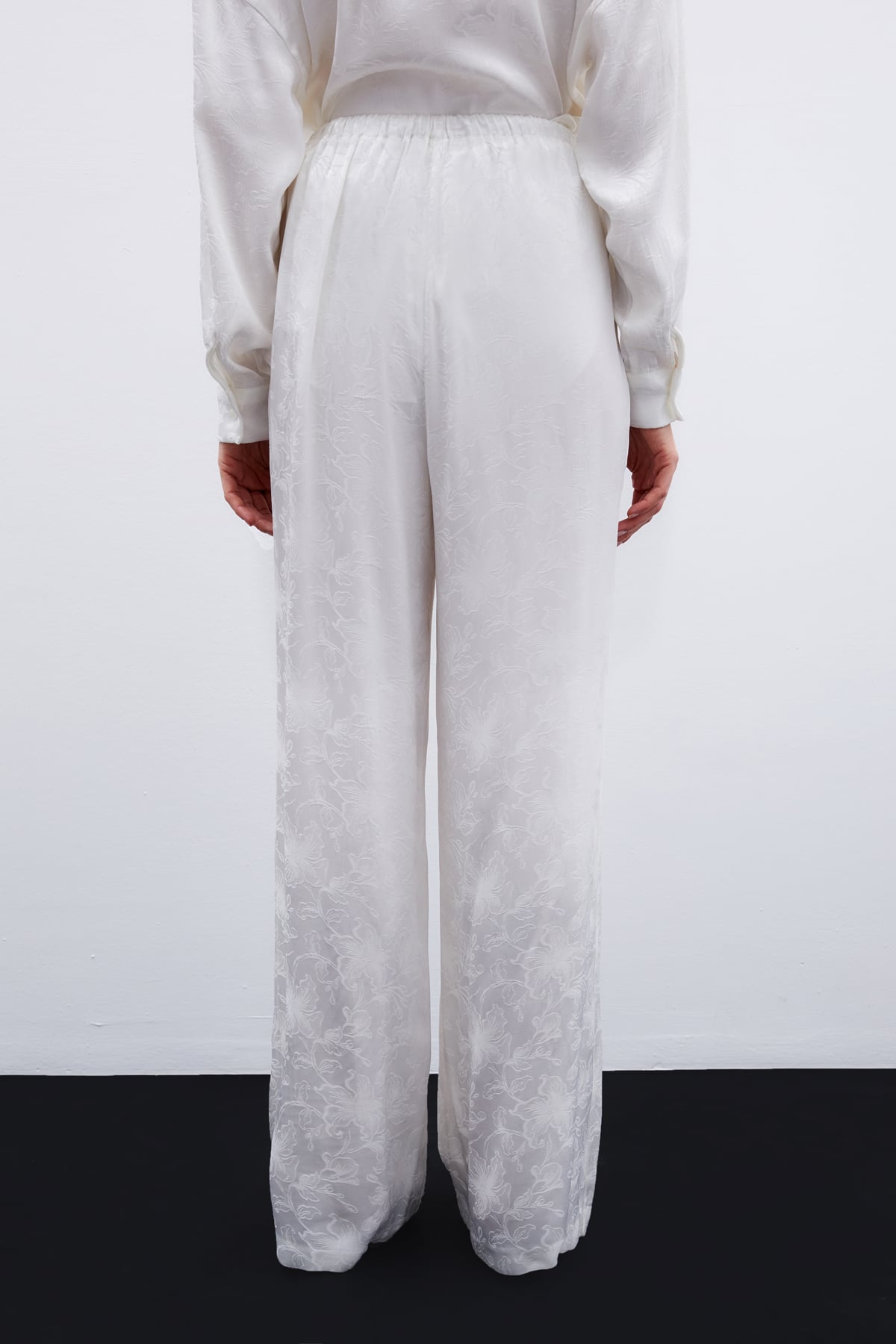 Jacquard Satin Trousers - Ecru