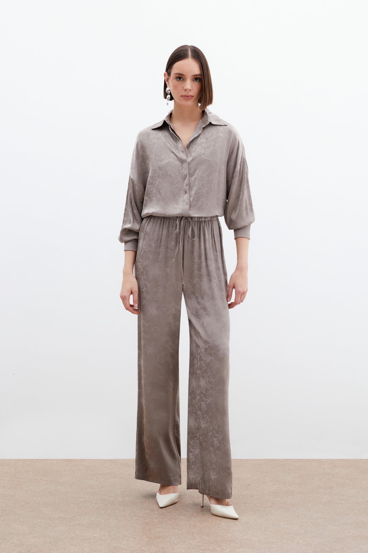 Jakarlı Saten Pantolon - Vizon