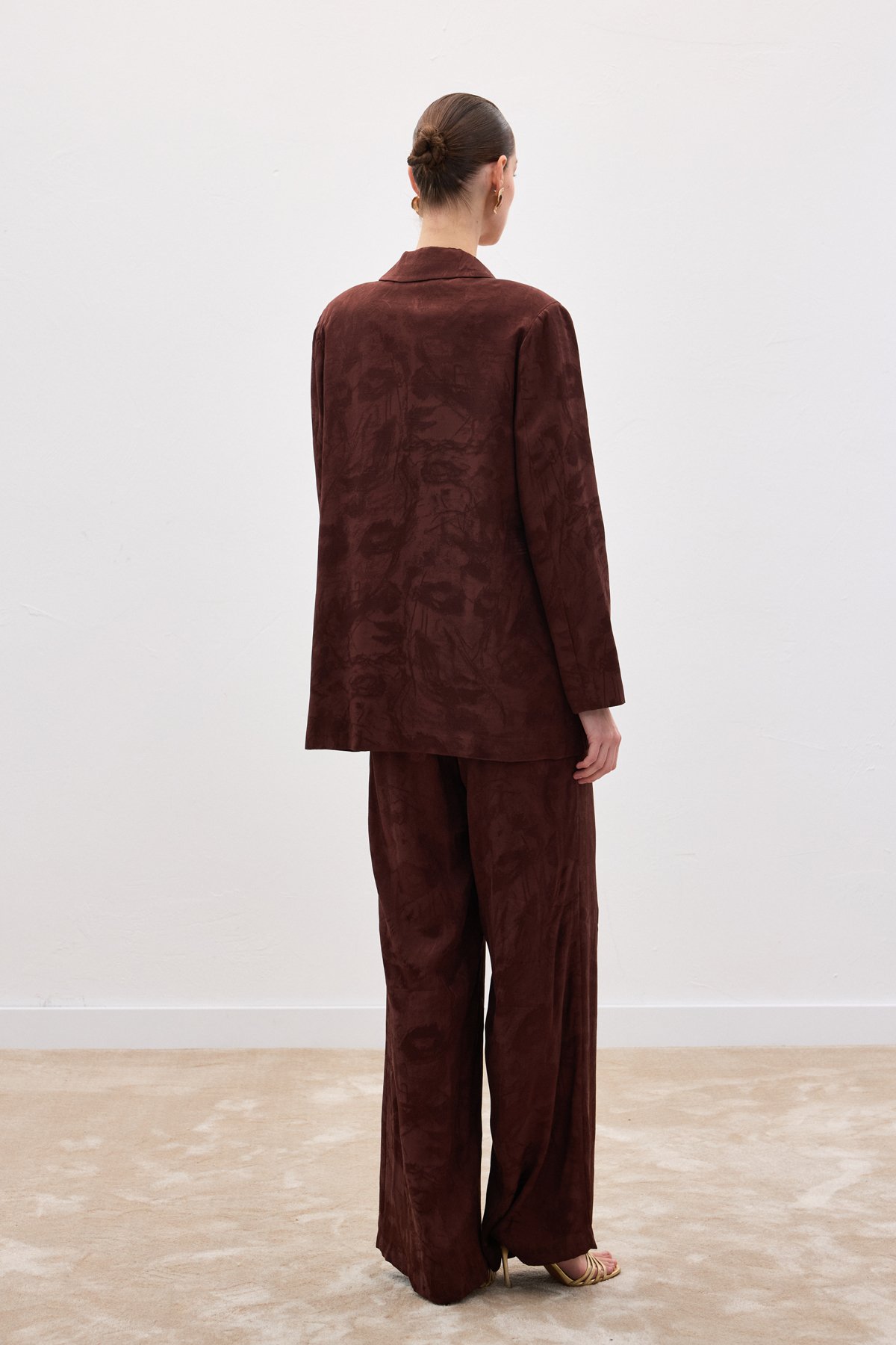 Jakarlı Uzun Ceket - Kahve