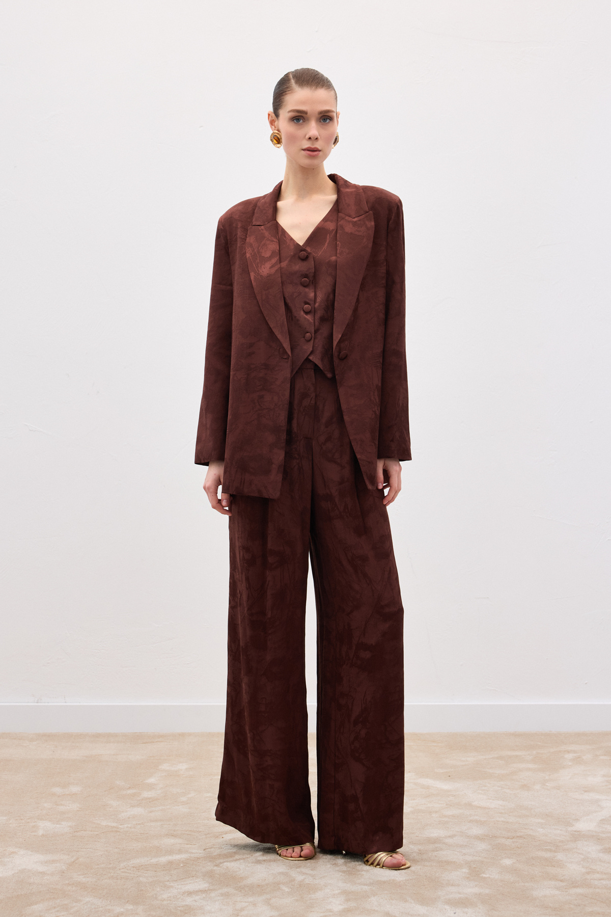 Jakarlı Uzun Ceket - Kahve