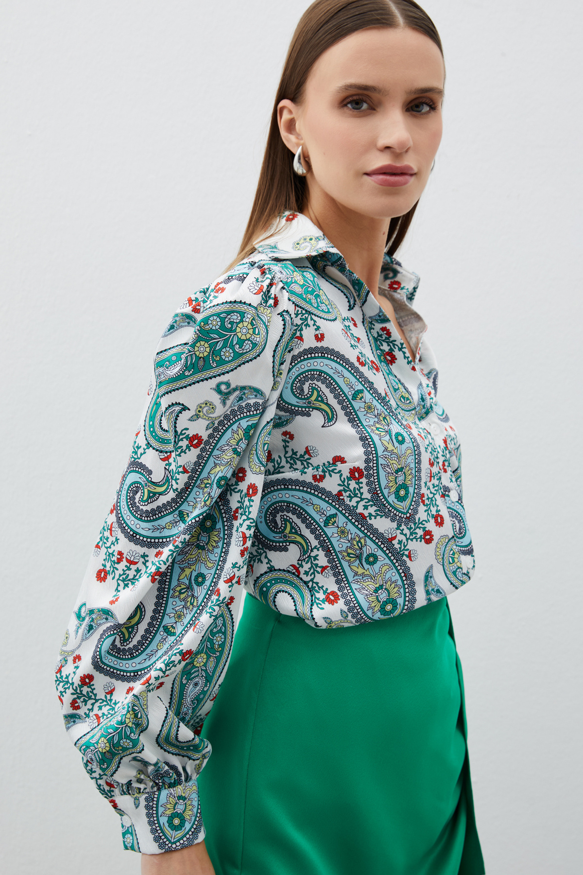 Kabarık Kol Desenli Gömlek - YEŞİL