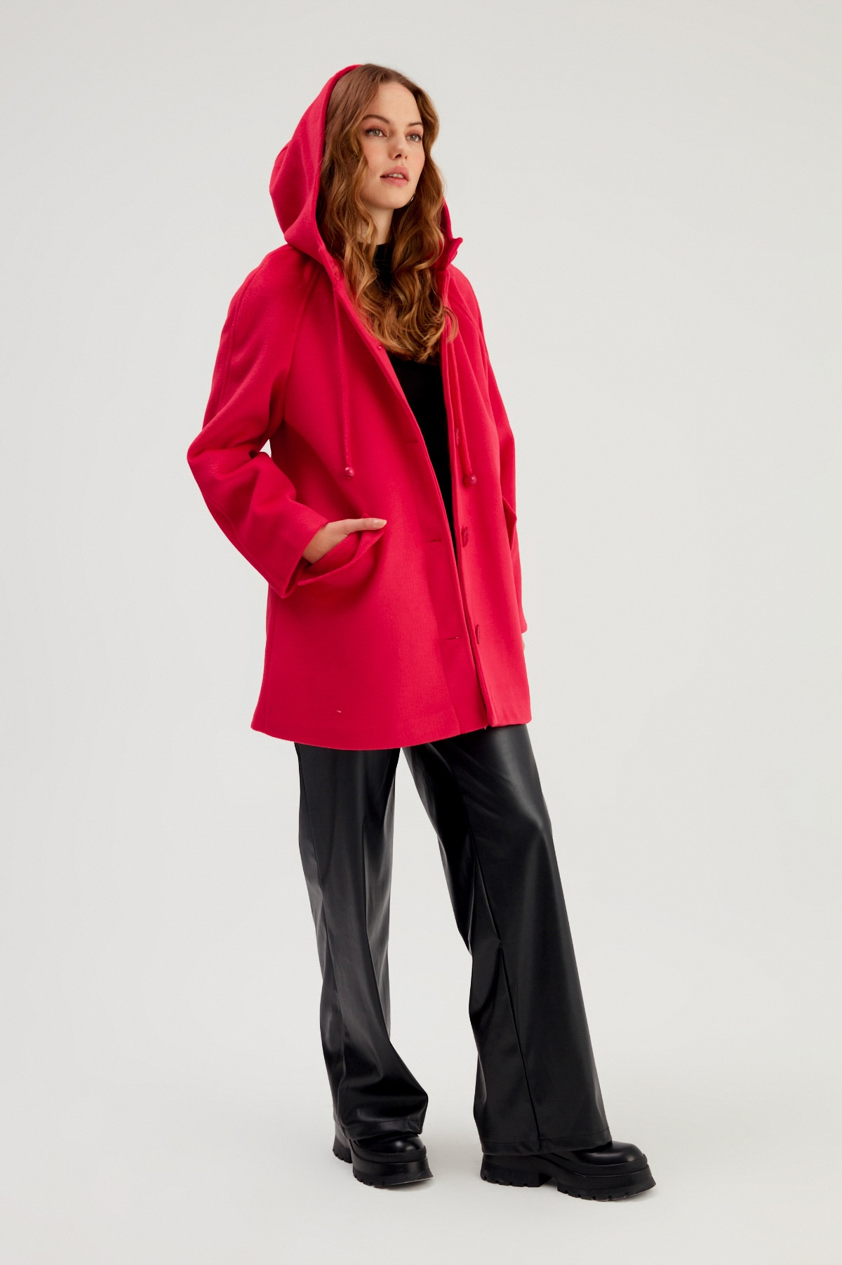 Kapüşonlu Salaş Kaban - FUŞYA