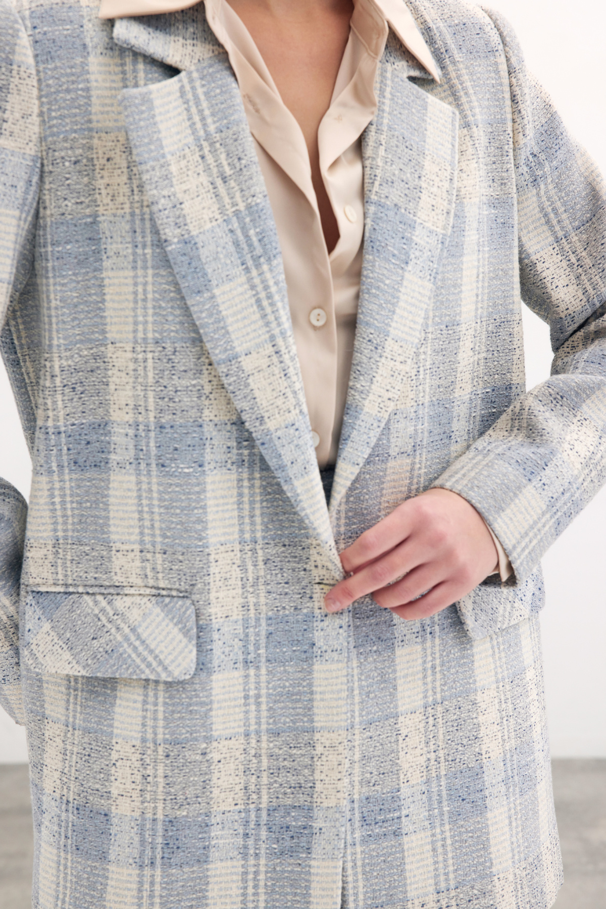 Kare Desen Uzun Ceket - Mavi