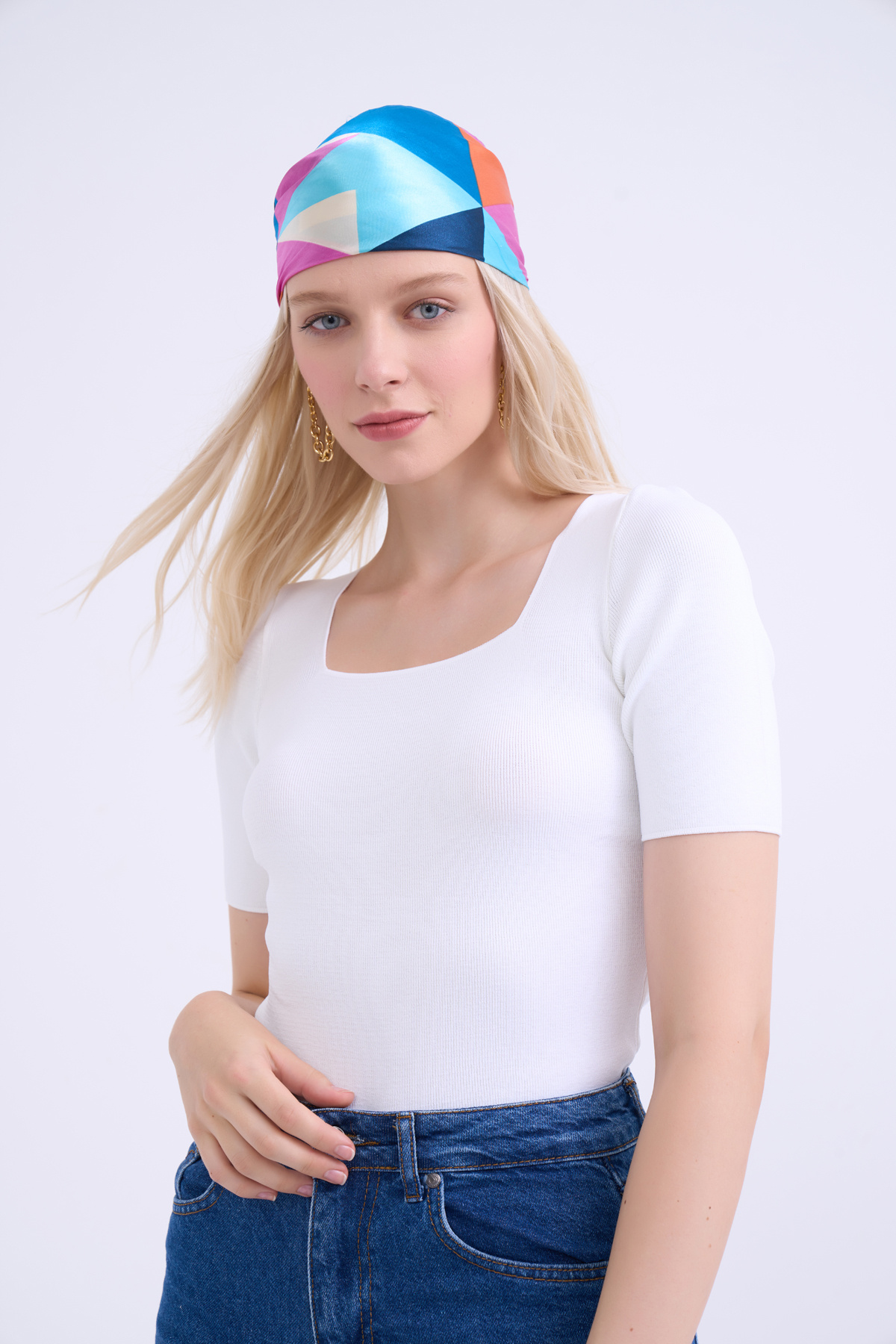 Square neck knit blouse - ECRU