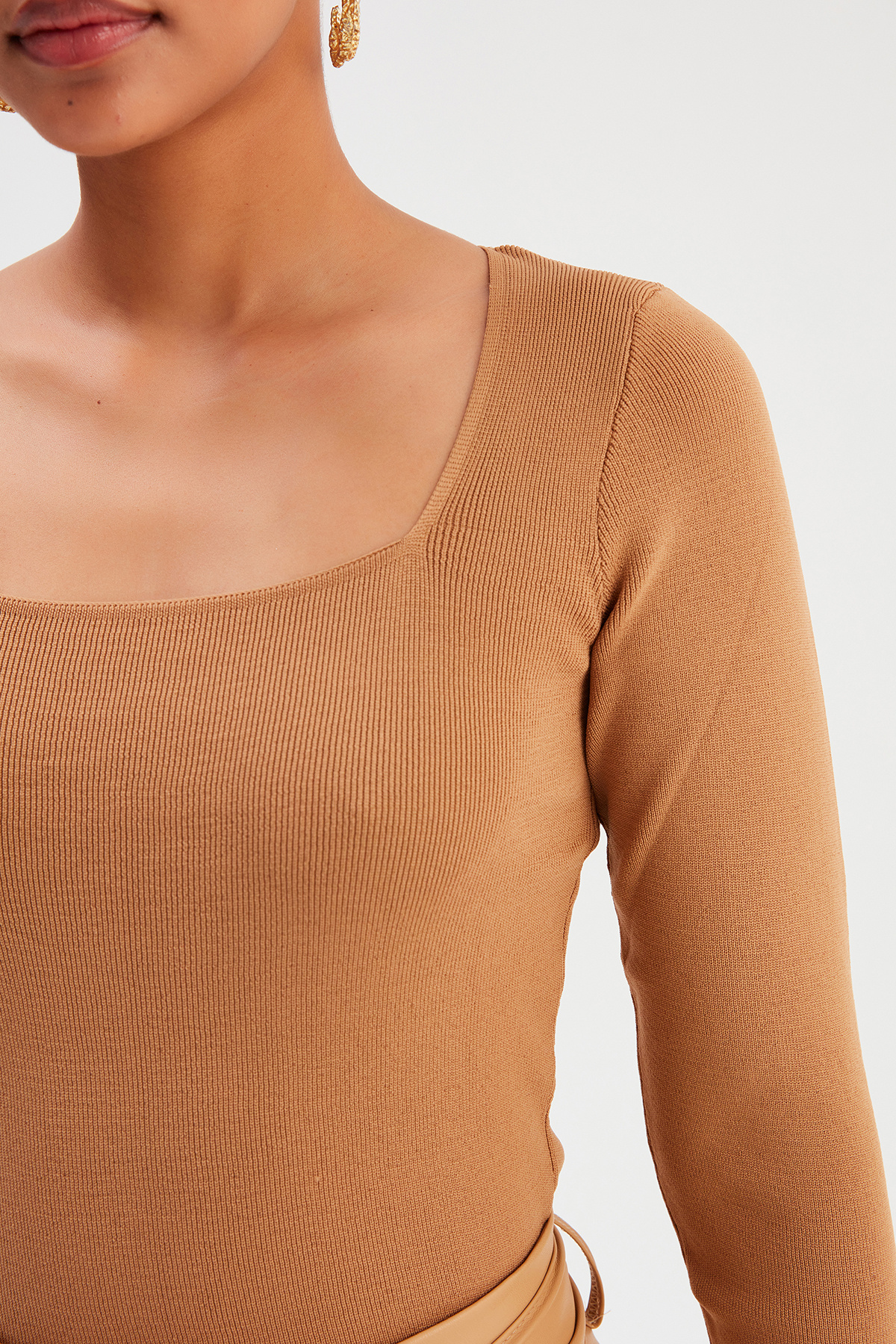 Kare Yaka Triko - VİZON