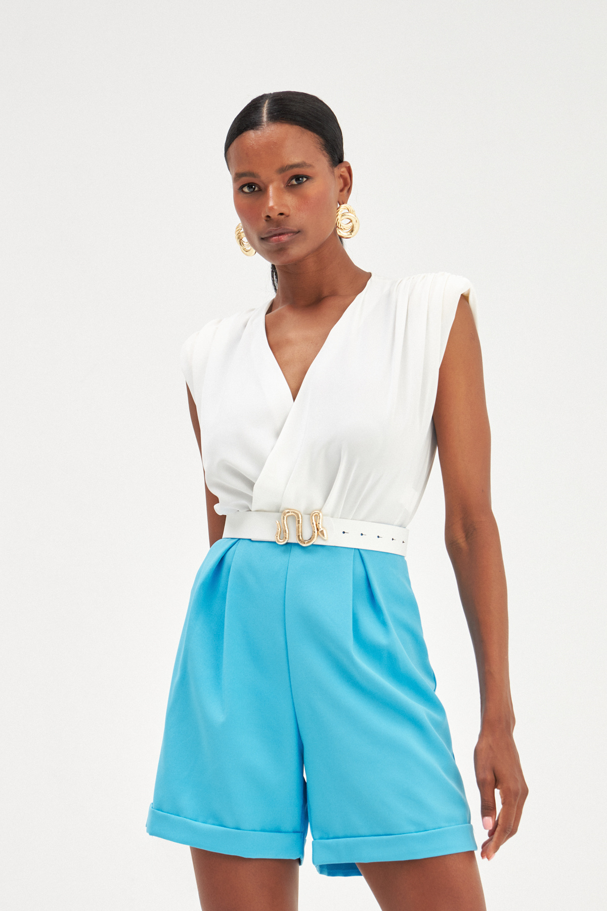 Kat Detaylı Salaş Şort - MAVİ