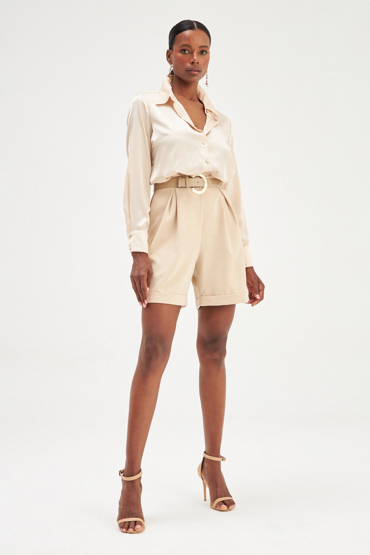 Kat Detaylı Salaş Şort - TAŞ