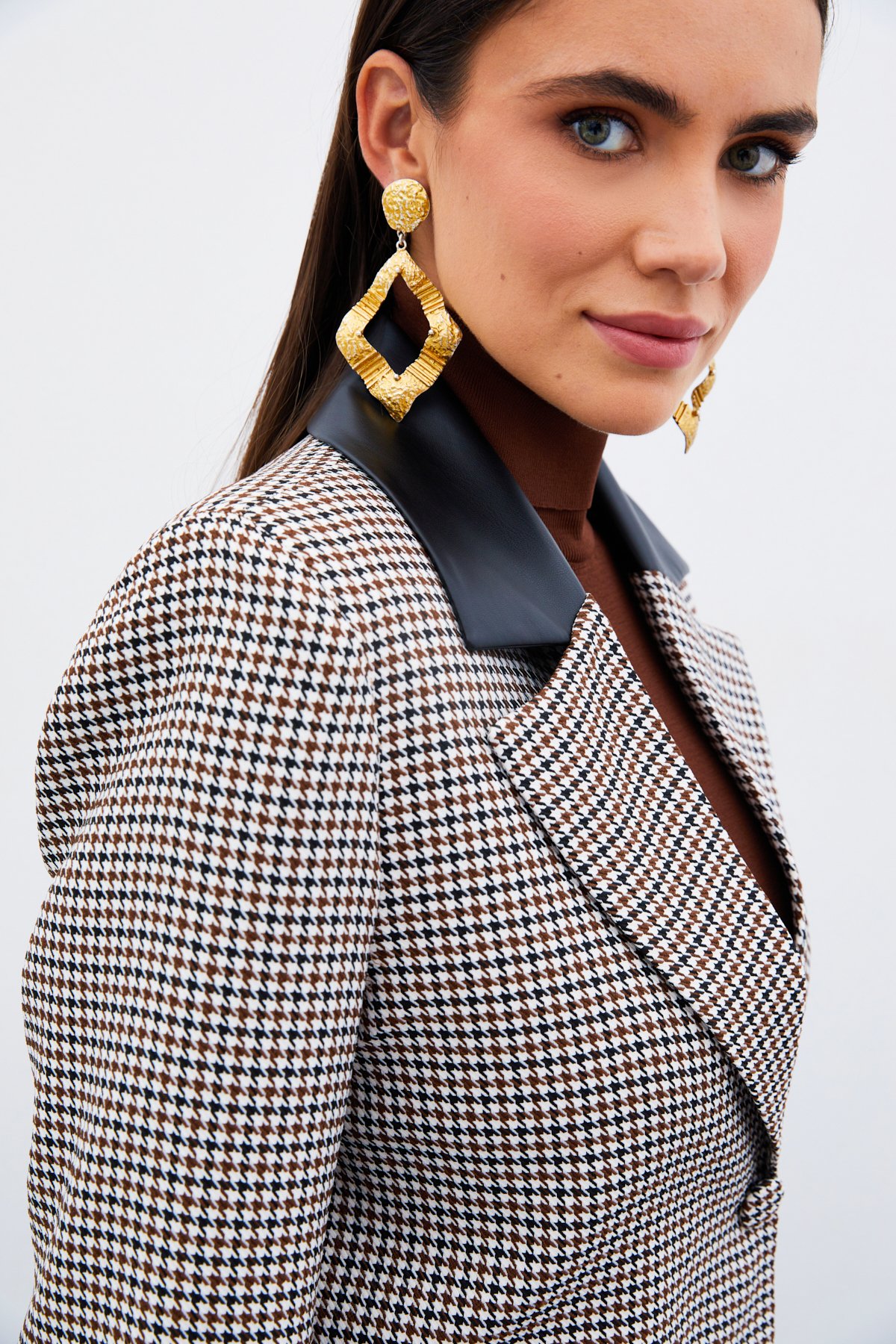 Houndstooth Crop Jacket - BROWN