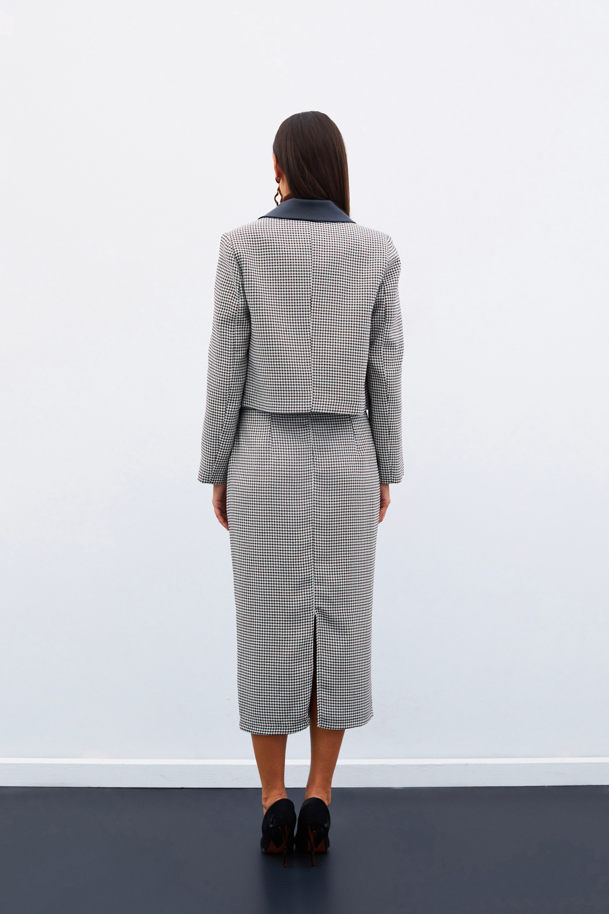 Houndstooth Crop Jacket - BROWN
