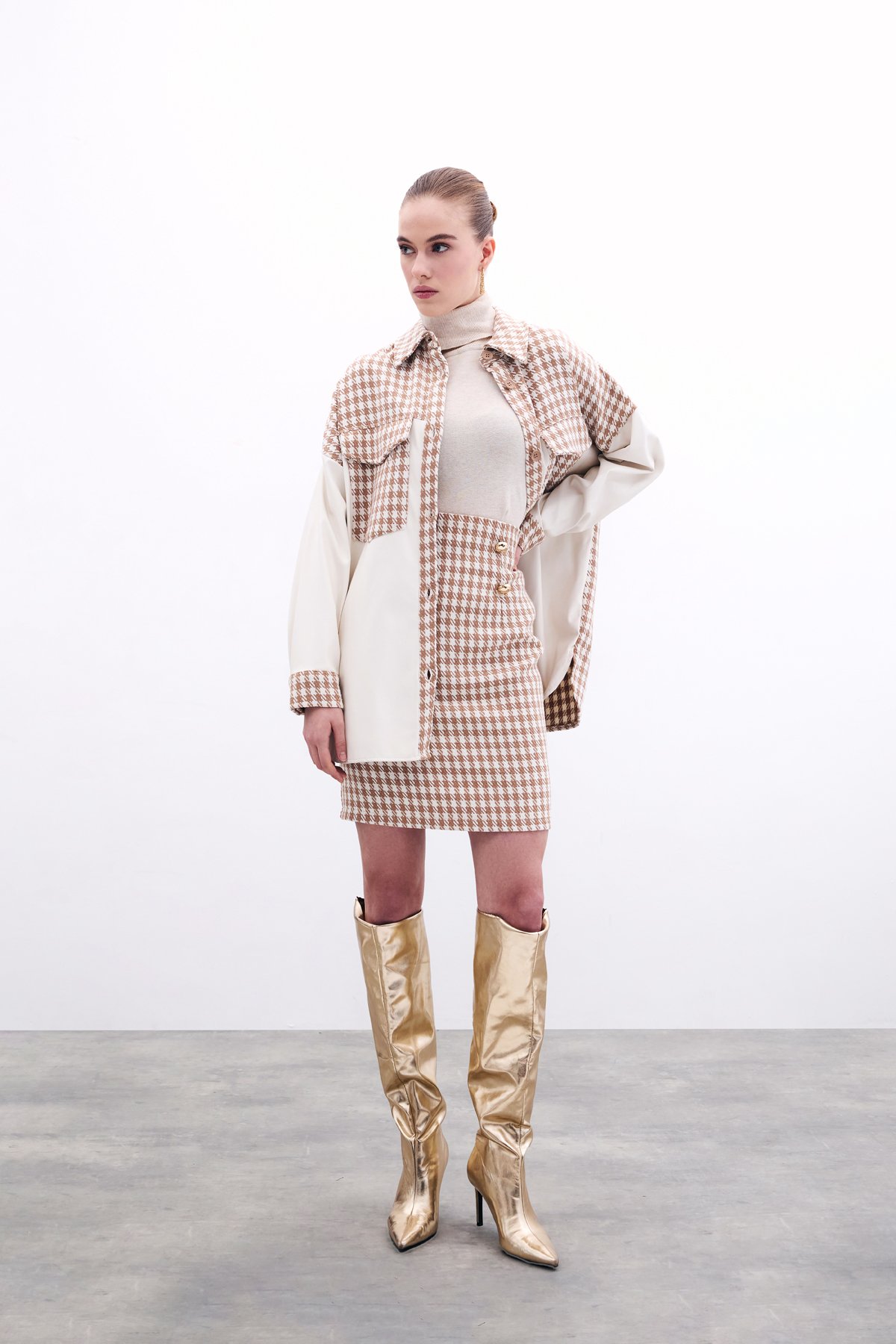 Kazayağı Desenli Mini Etek - Camel