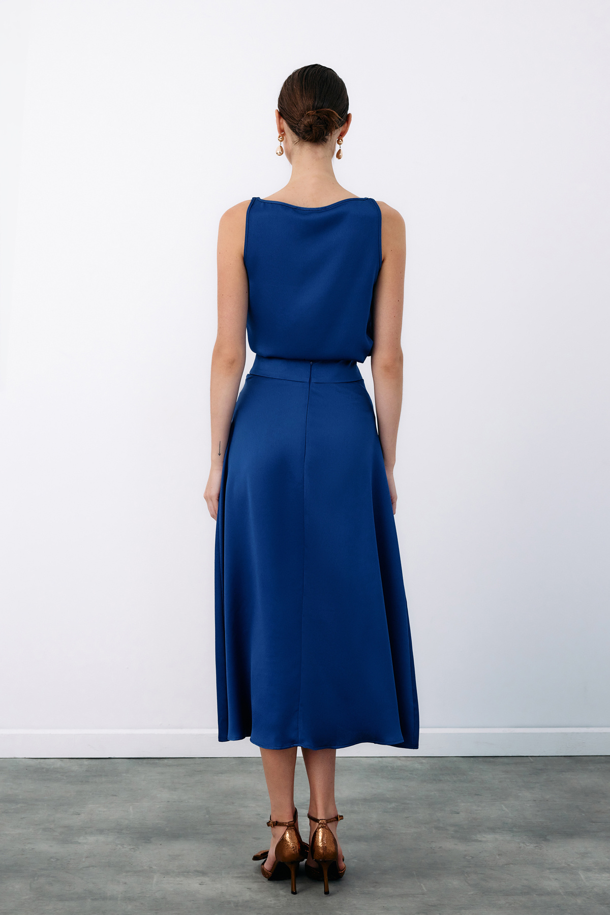 Kemer Aksesuarlı Kloş Etek - LACİVERT