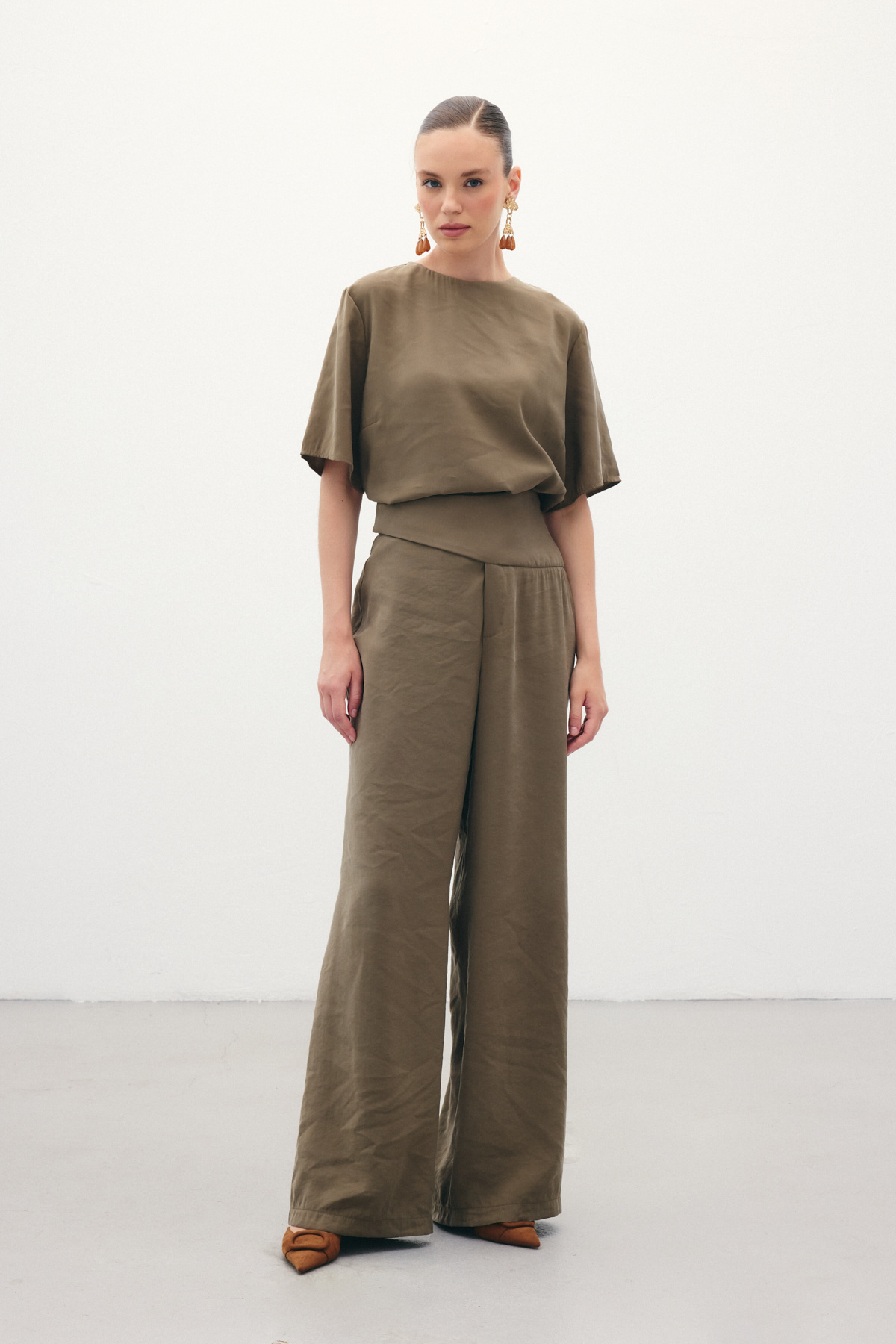 Kemer Detaylı Modal Pantolon - Haki