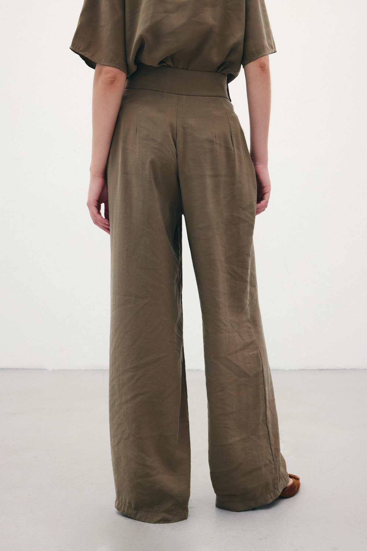 Kemer Detaylı Modal Pantolon - Haki