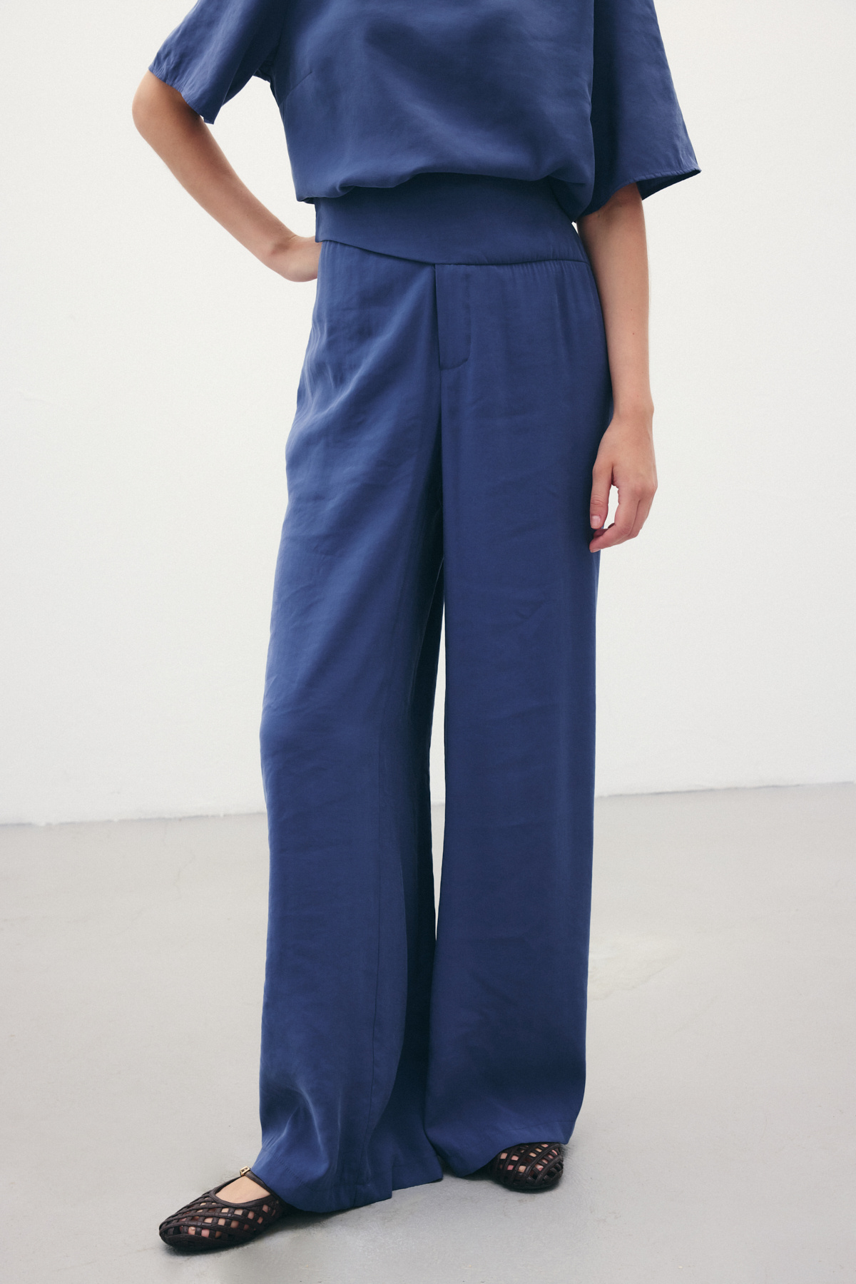 Kemer Detaylı Modal Pantolon - İndigo