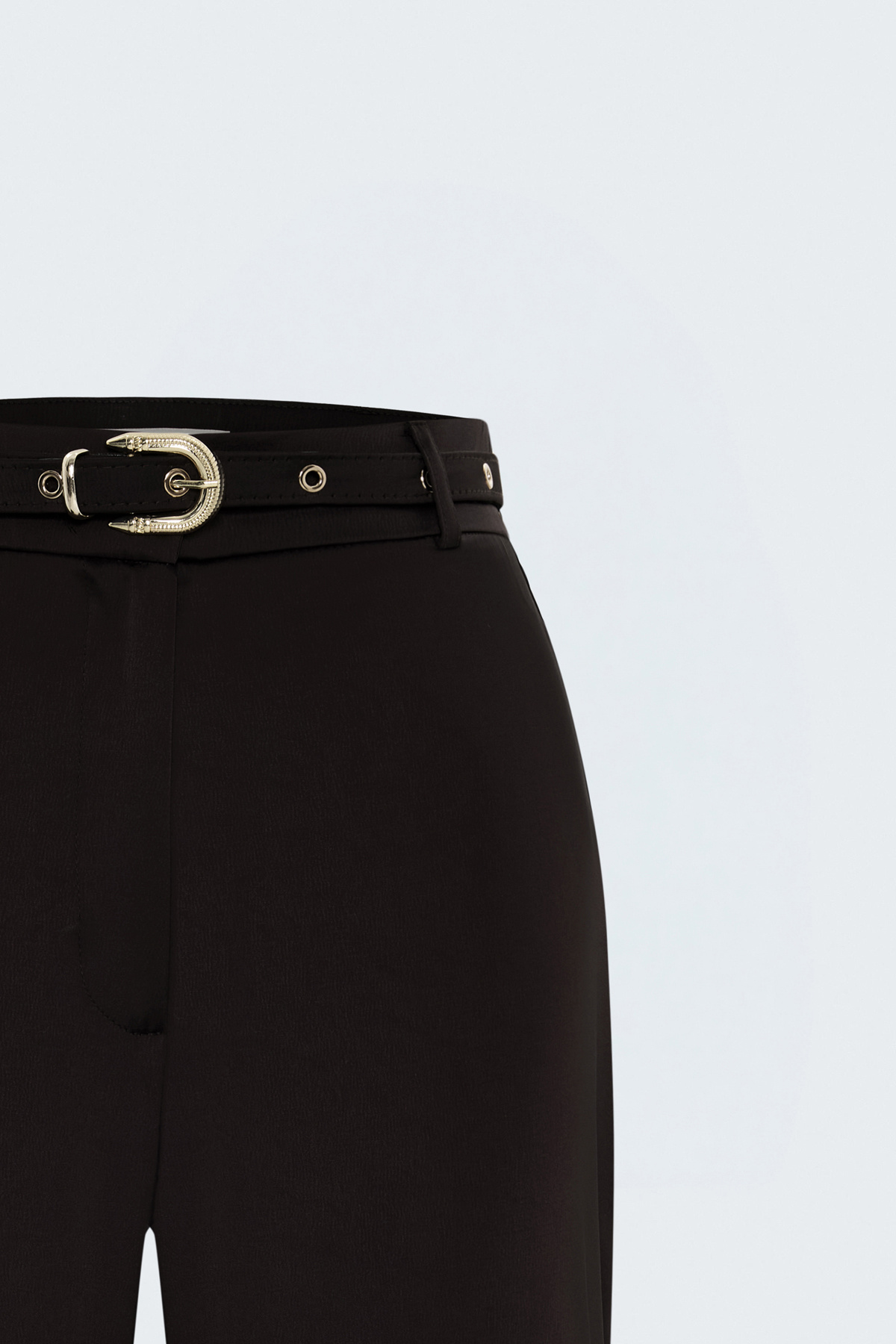 Belt-Detail Satin Classic Trousers - Brown