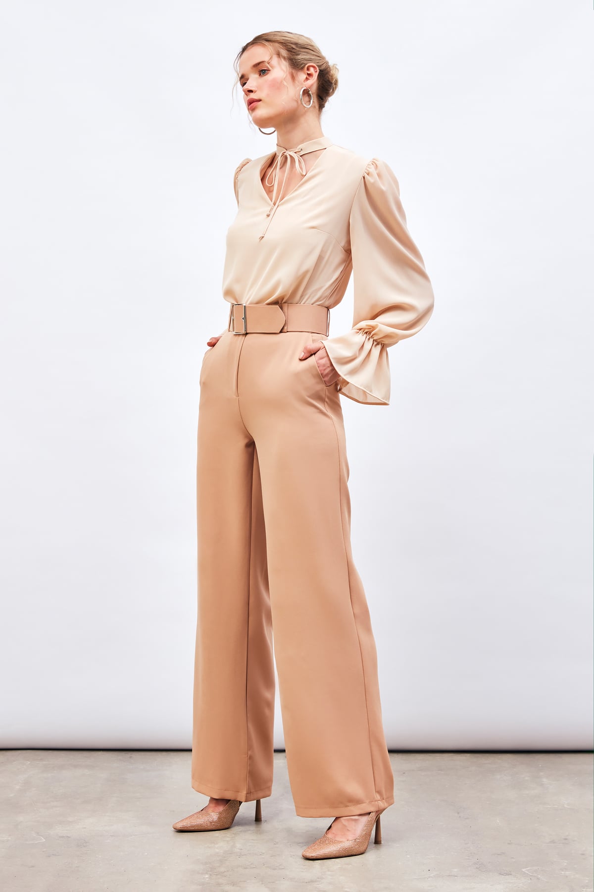 Kemerli Bol Paça Pantolon - CAMEL