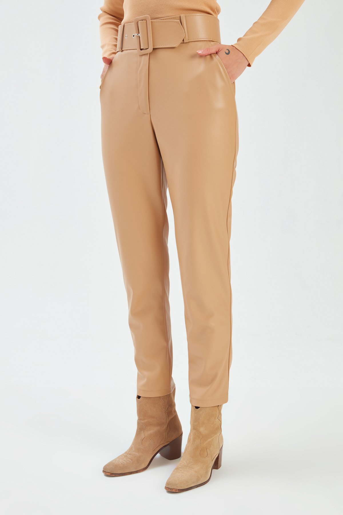 Kemerli deri pantolon - BEJ
