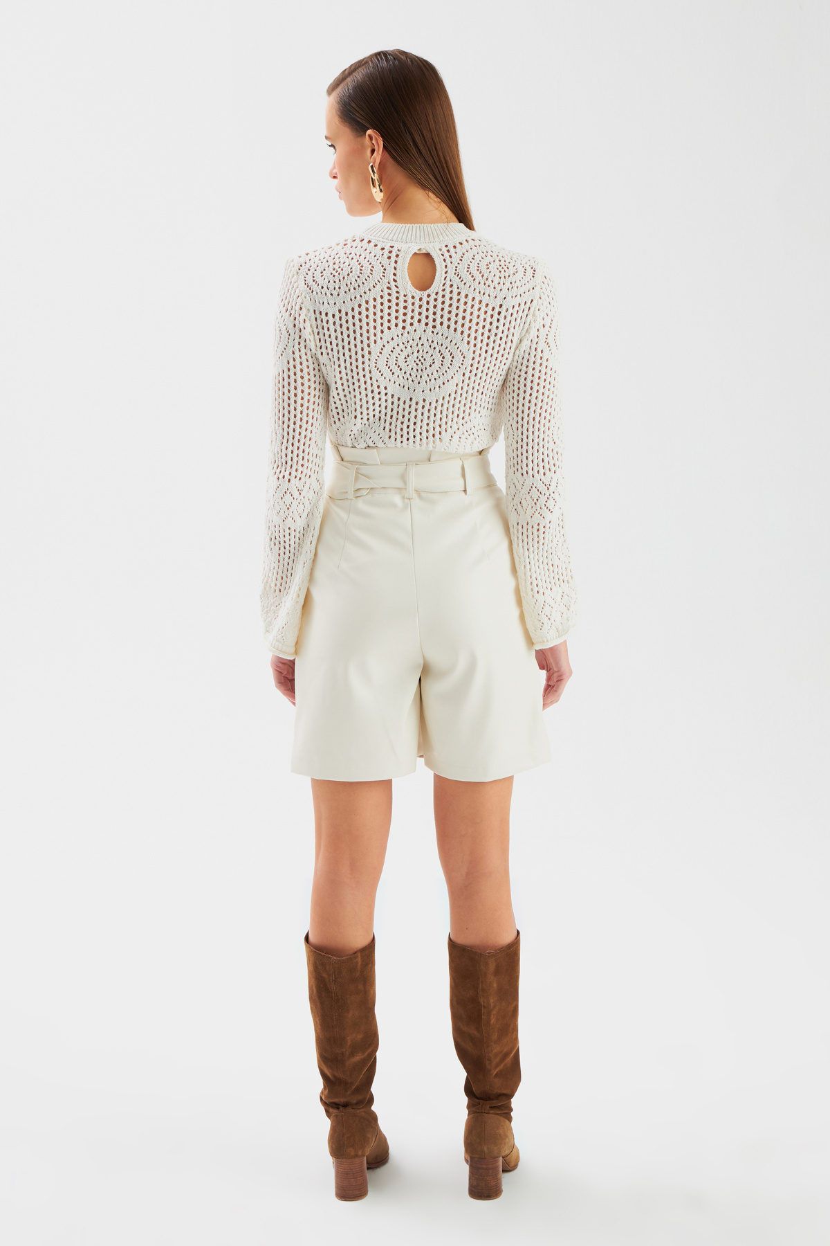Kemerli Deri Şort - EKRU