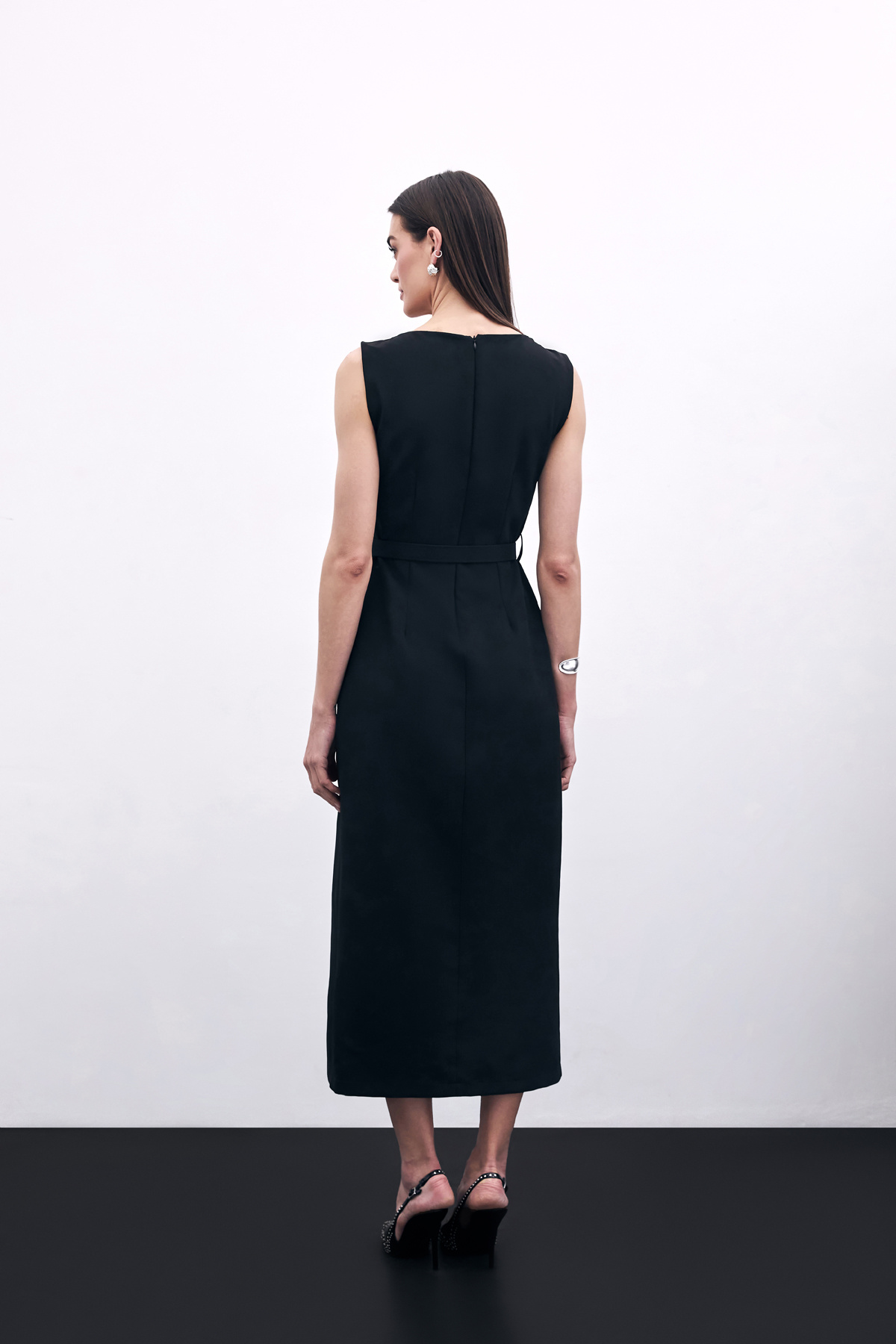 Kemerli Kalem Elbise - Siyah