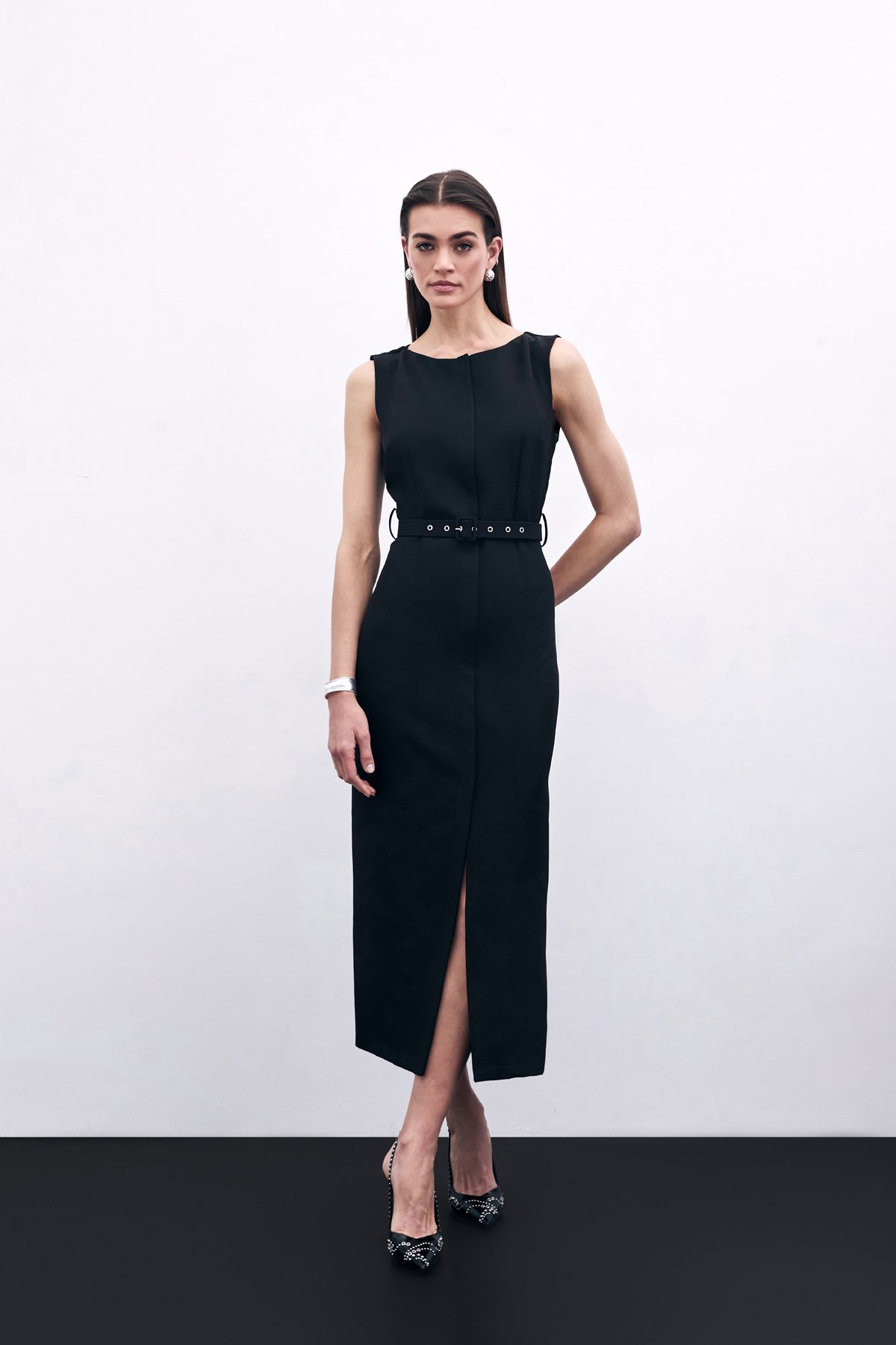 Kemerli Kalem Elbise - Siyah