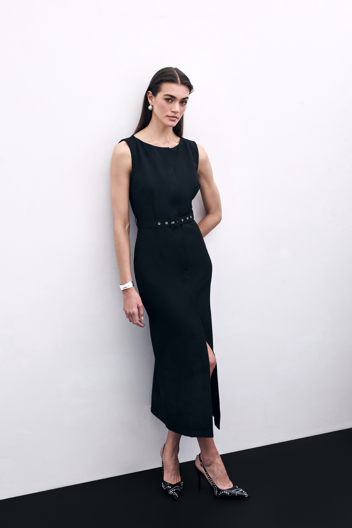 Kemerli Kalem Elbise - Siyah