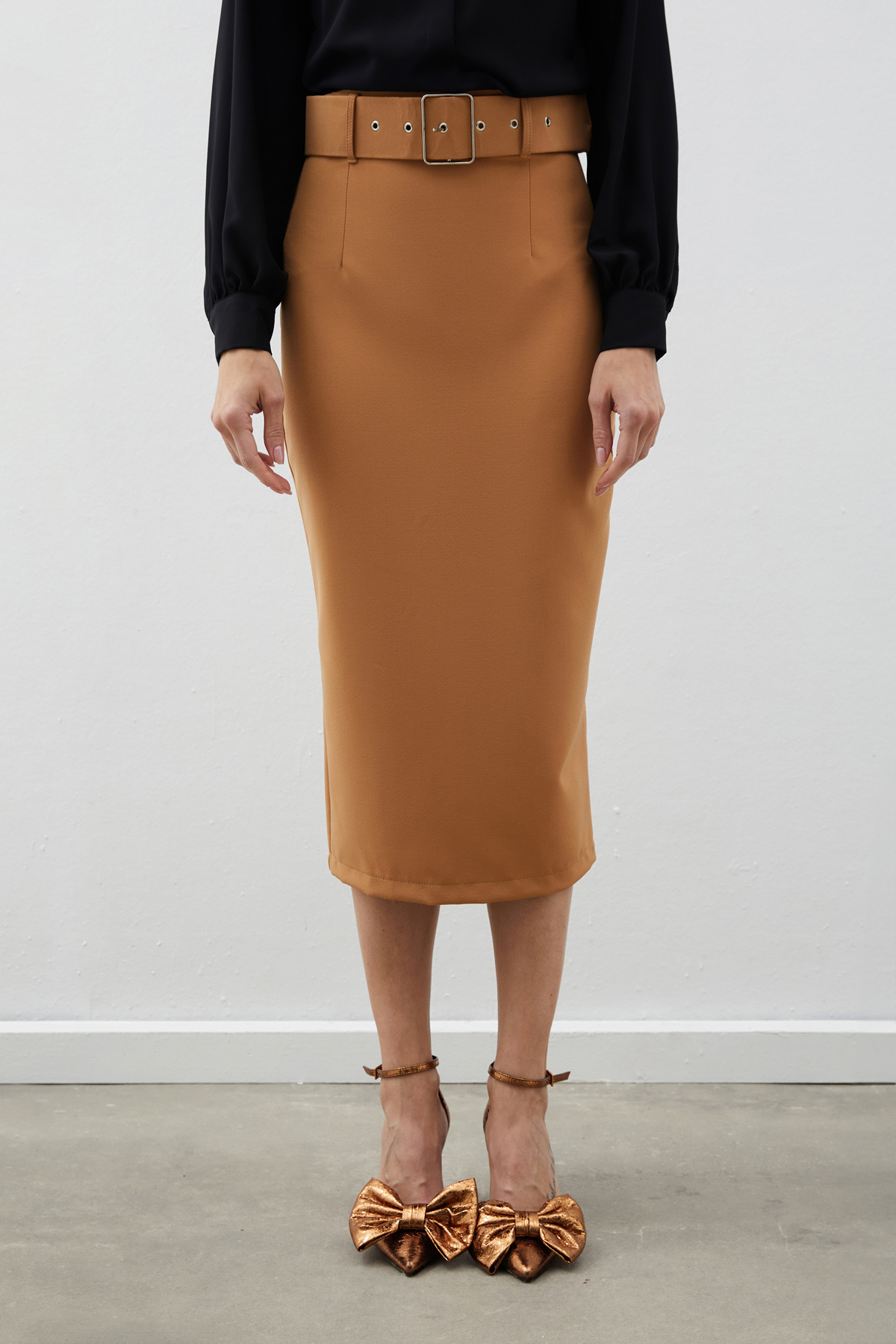 Kemerli Kalem Etek - CAMEL