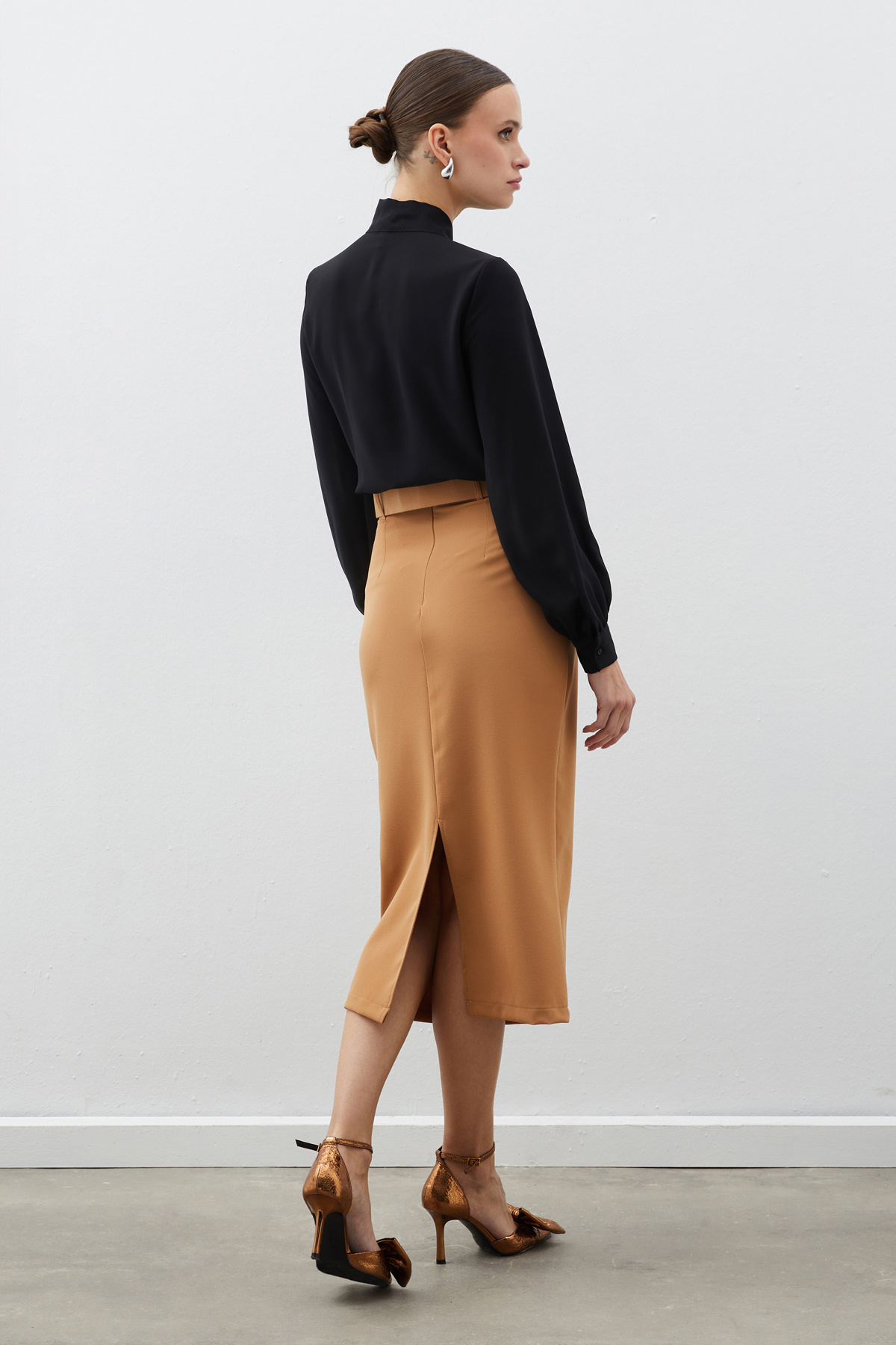 Kemerli Kalem Etek - CAMEL