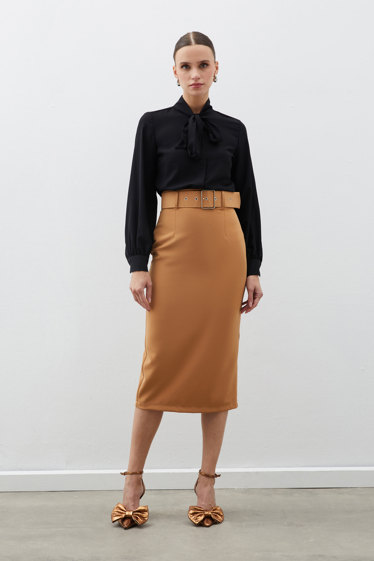 Kemerli Kalem Etek - CAMEL