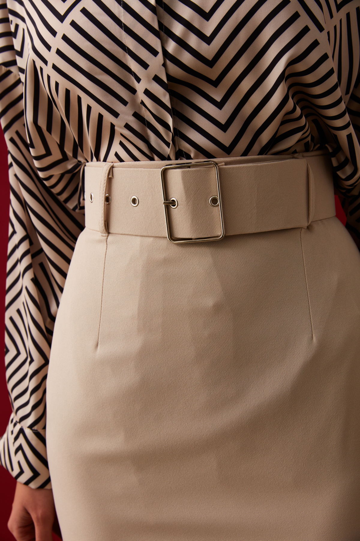 Kemerli Kalem Etek - TAŞ