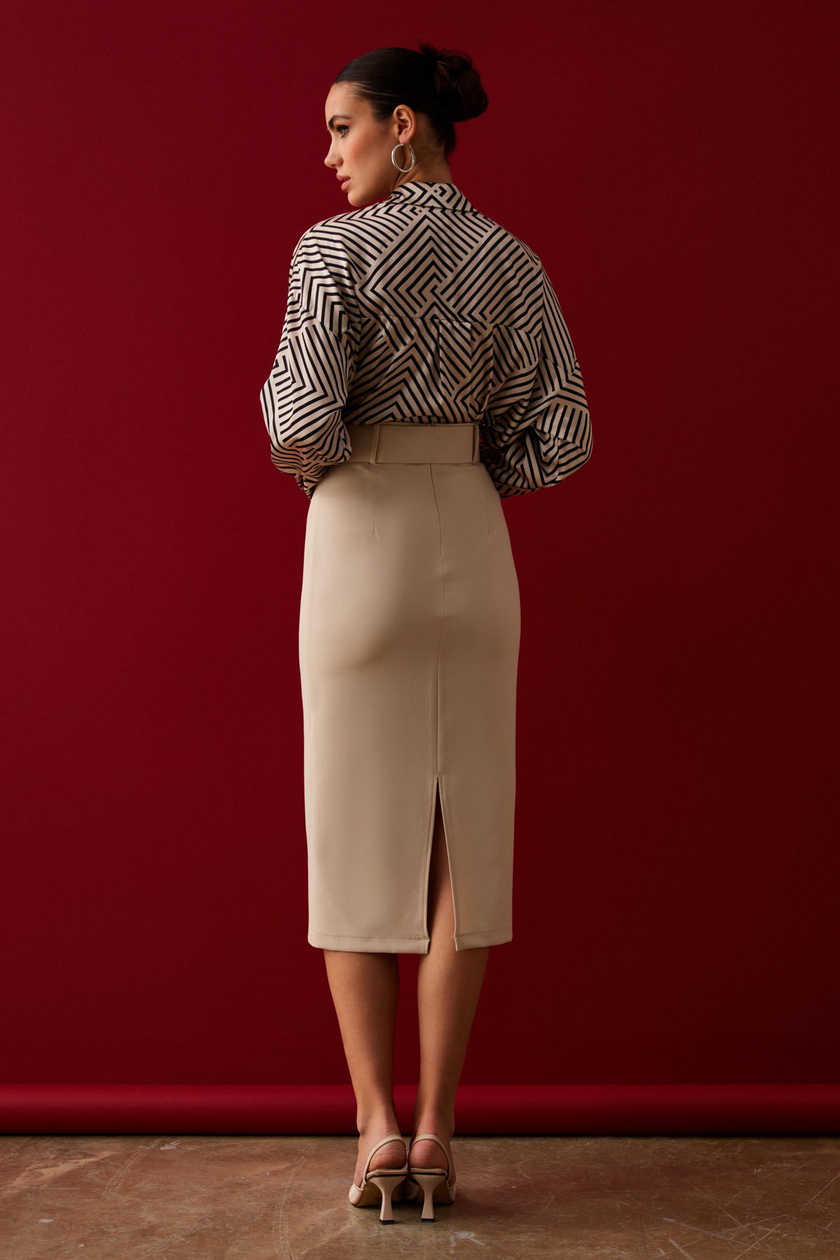 Kemerli Kalem Etek - TAŞ