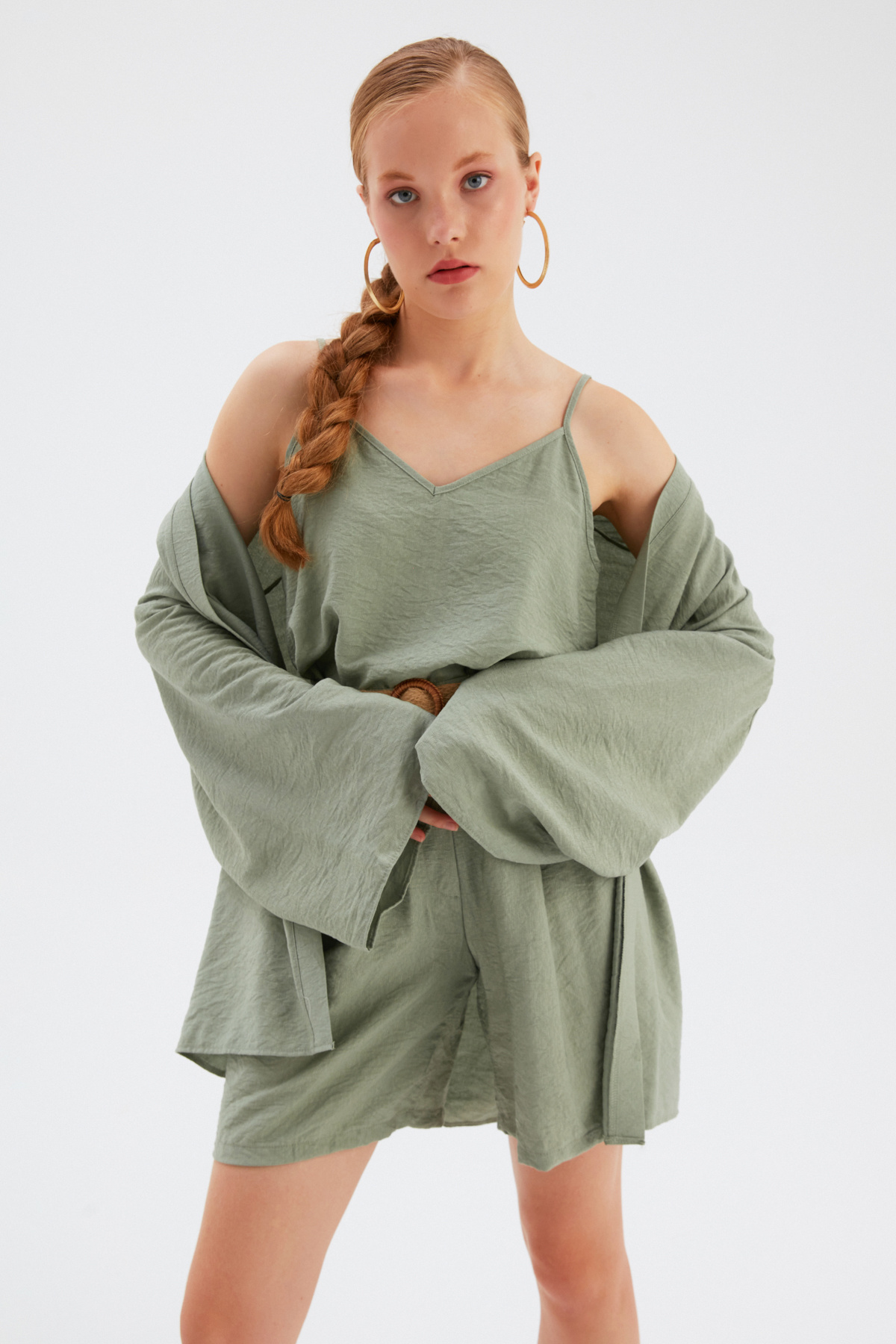 Kemerli Keten Şort - YEŞİL