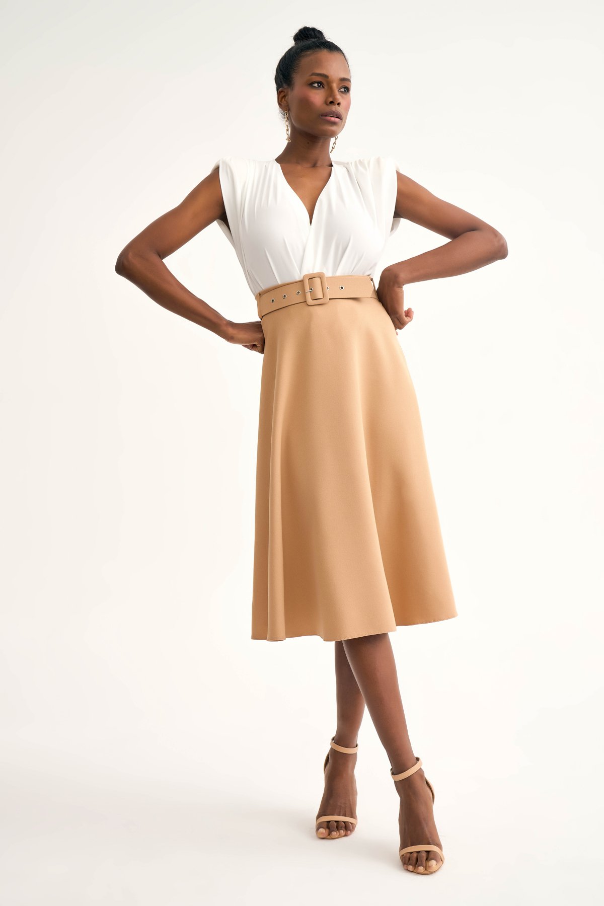 Kemerli kloş etek - BEJ