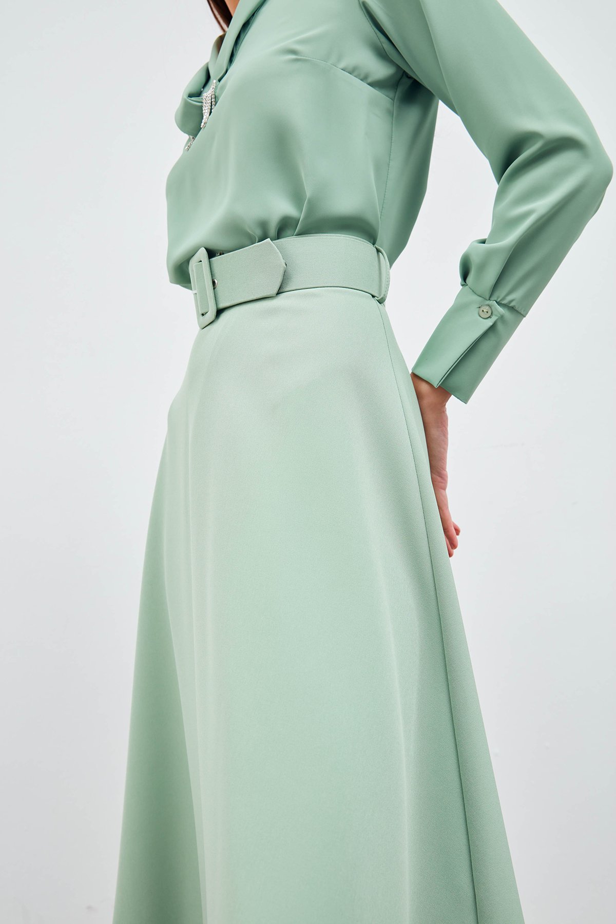 Kemerli kloş etek - ÇAĞLA YEŞİLİ