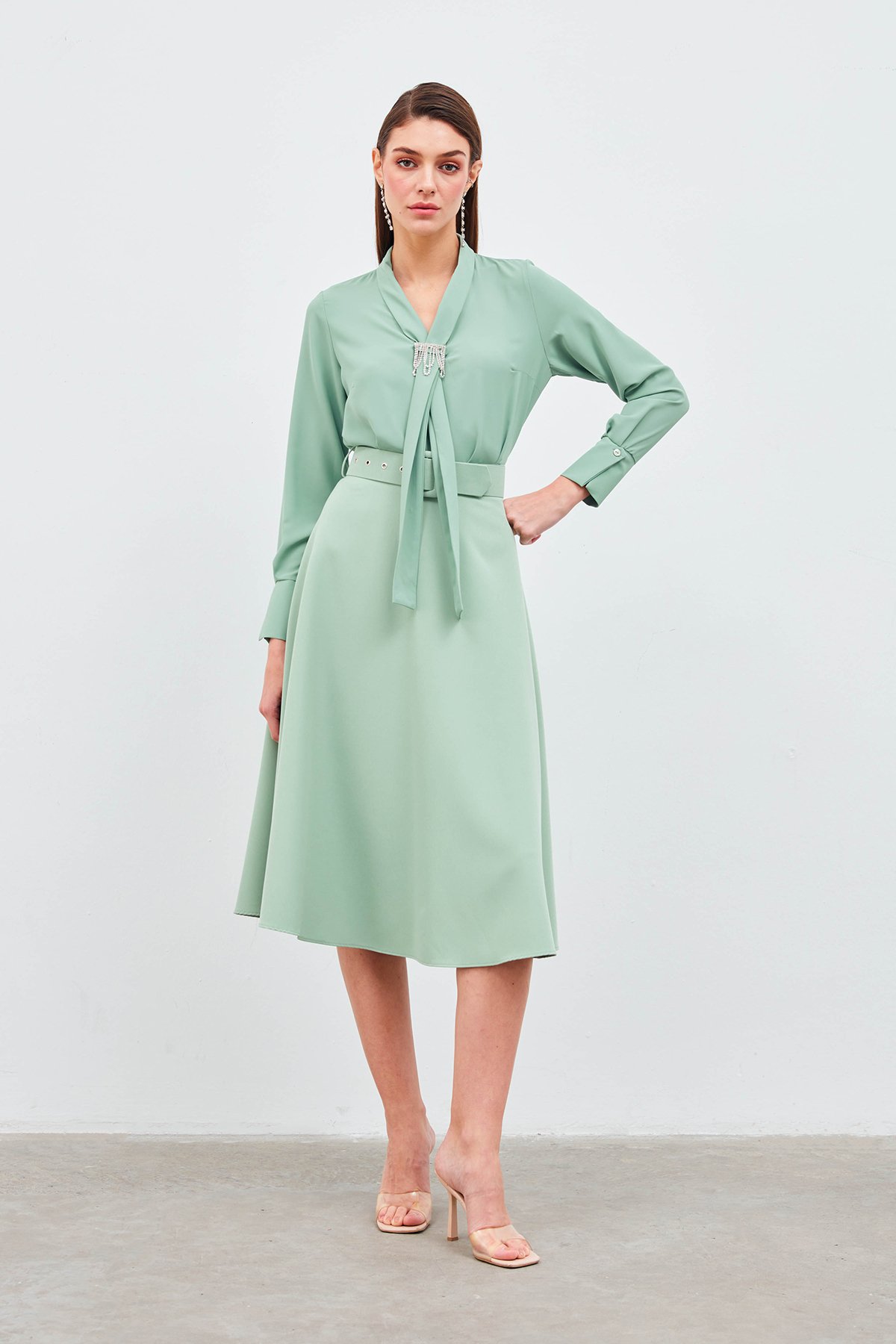 Kemerli kloş etek - ÇAĞLA YEŞİLİ