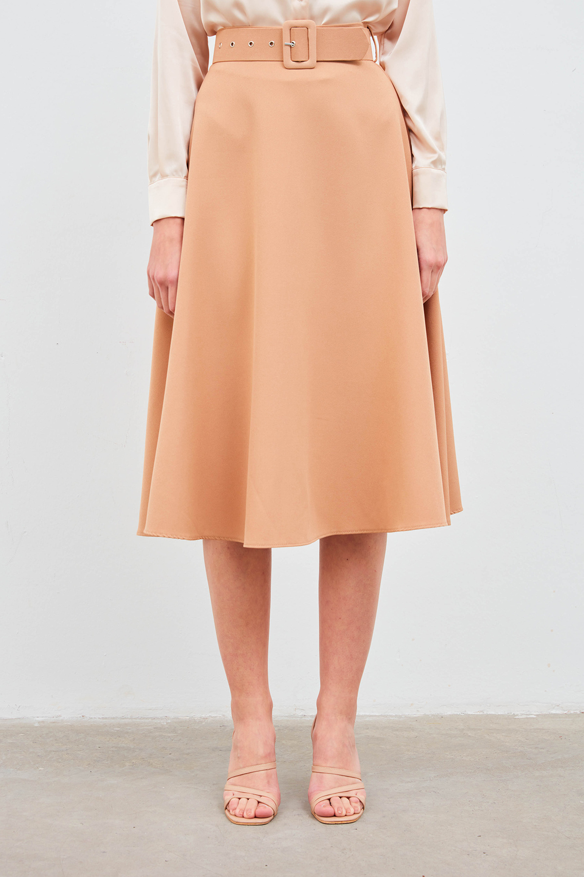 Kemerli kloş etek - CAMEL