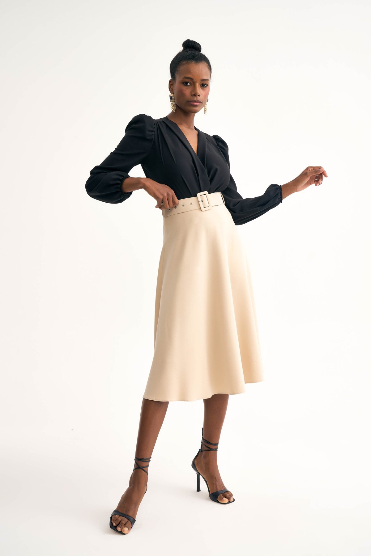 Kemerli kloş etek - TAŞ