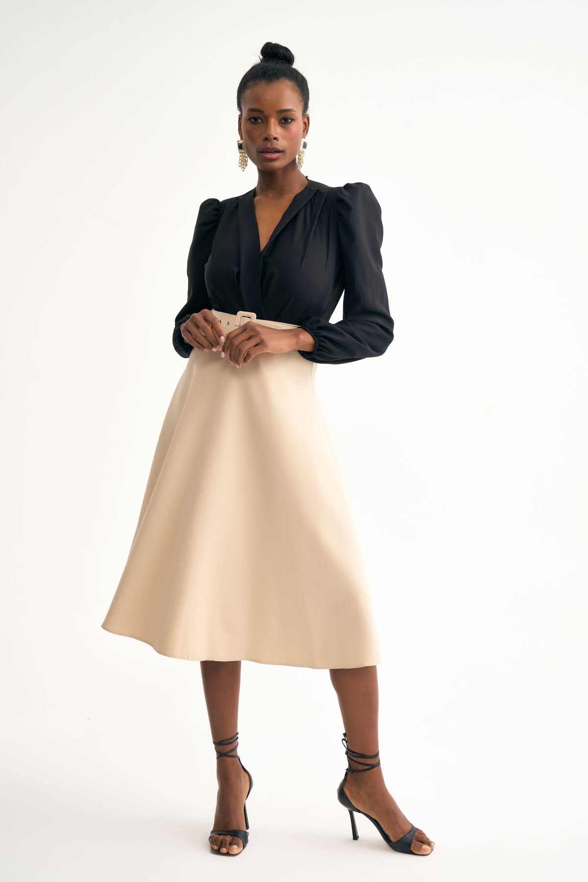 Kemerli kloş etek - TAŞ