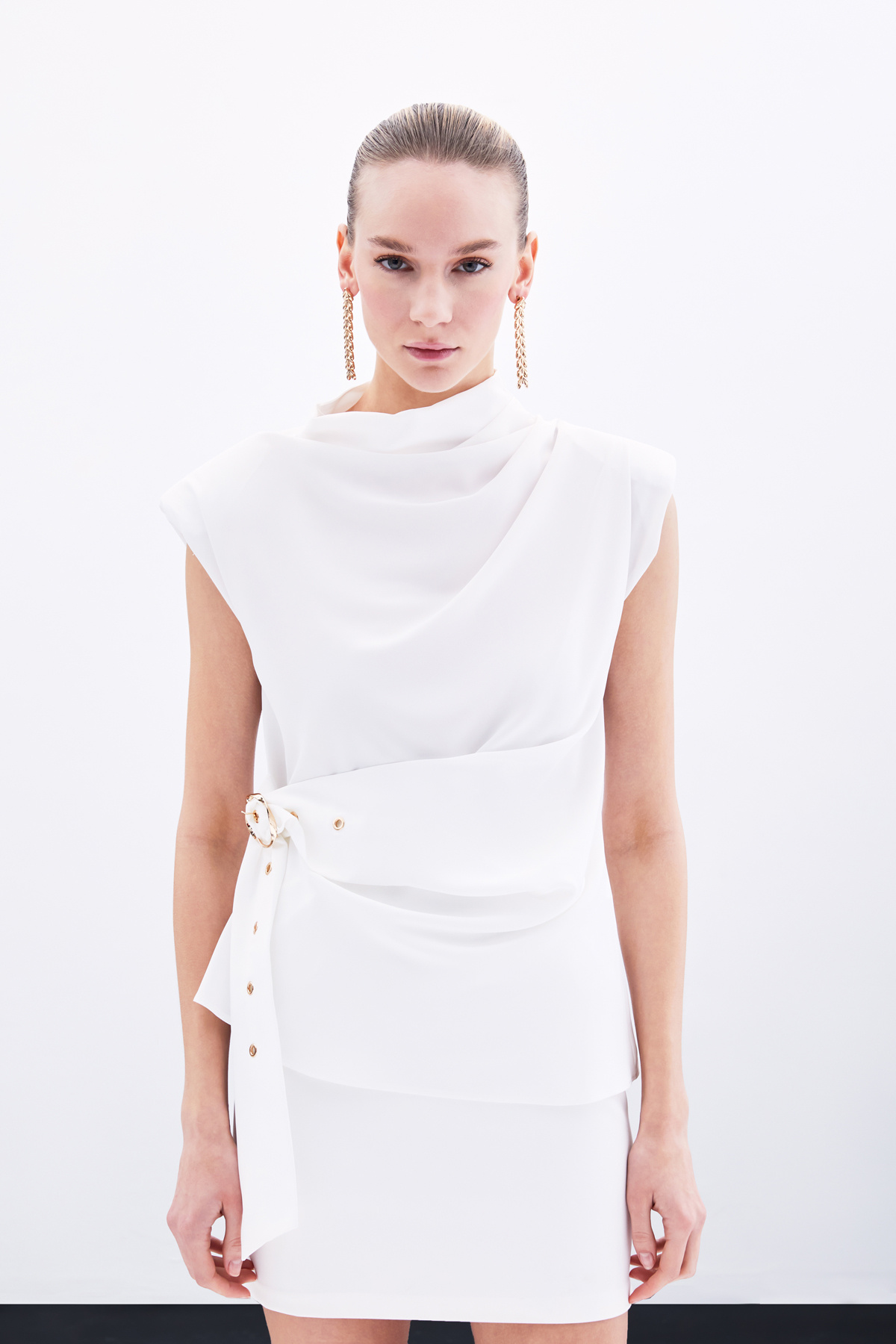 Kemerli Kolsuz Bluz - Ekru