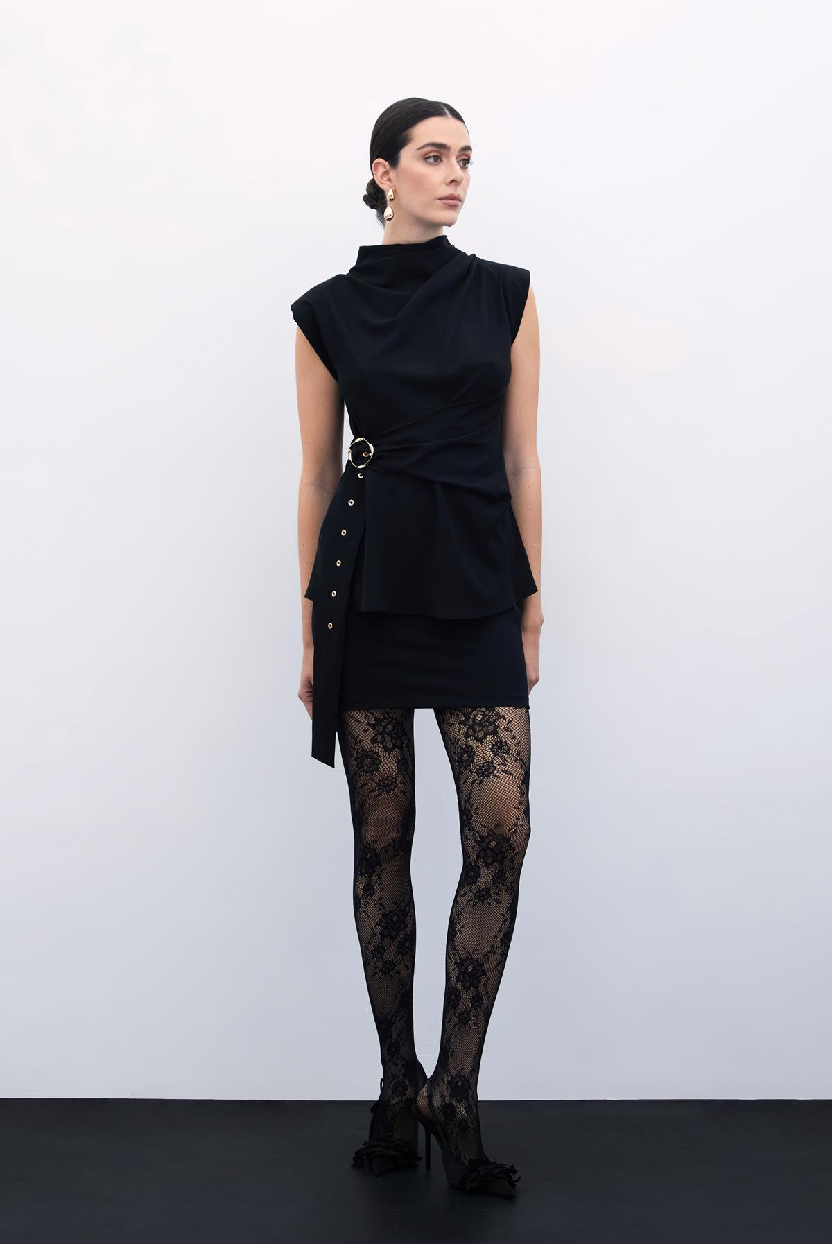 Kemerli Kolsuz Bluz - Siyah