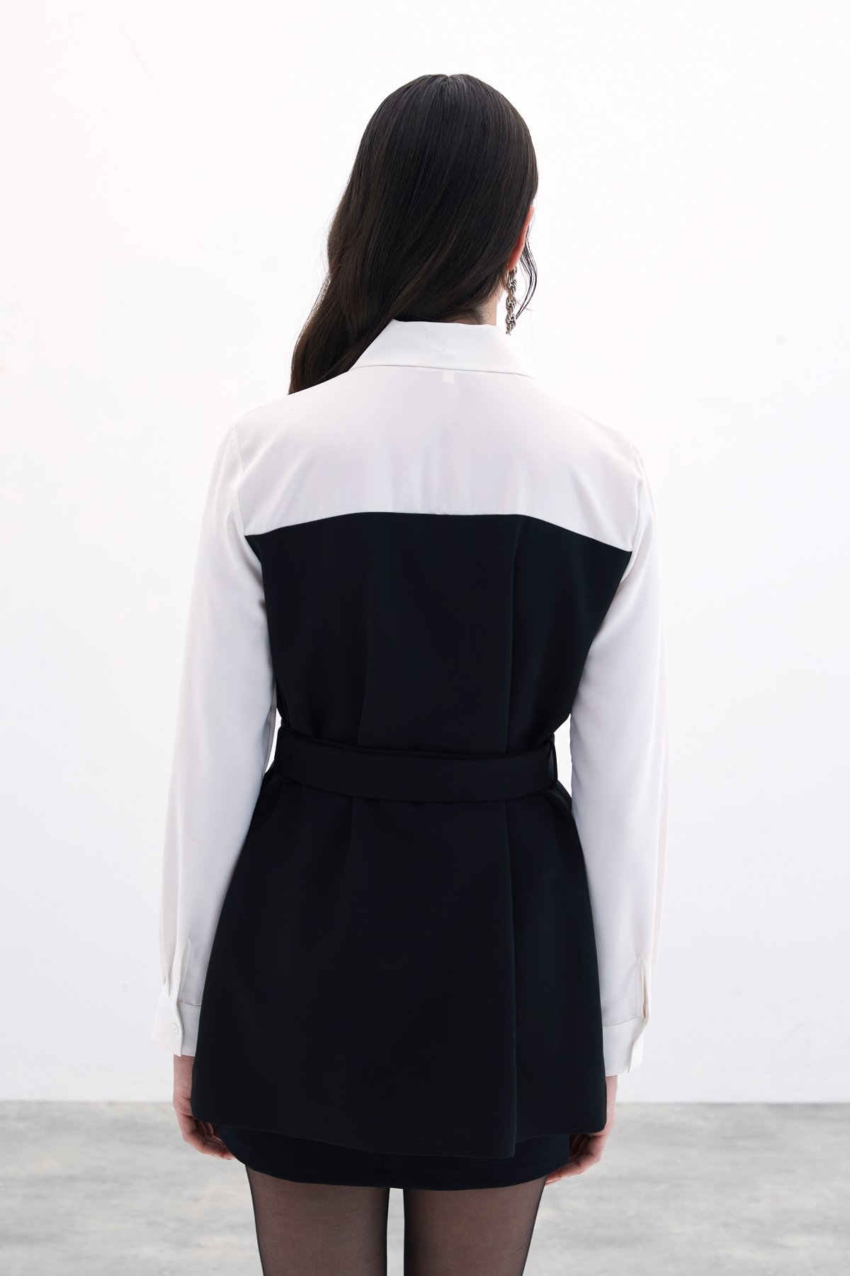 Kemerli Kontrast Gömlek - Ekru