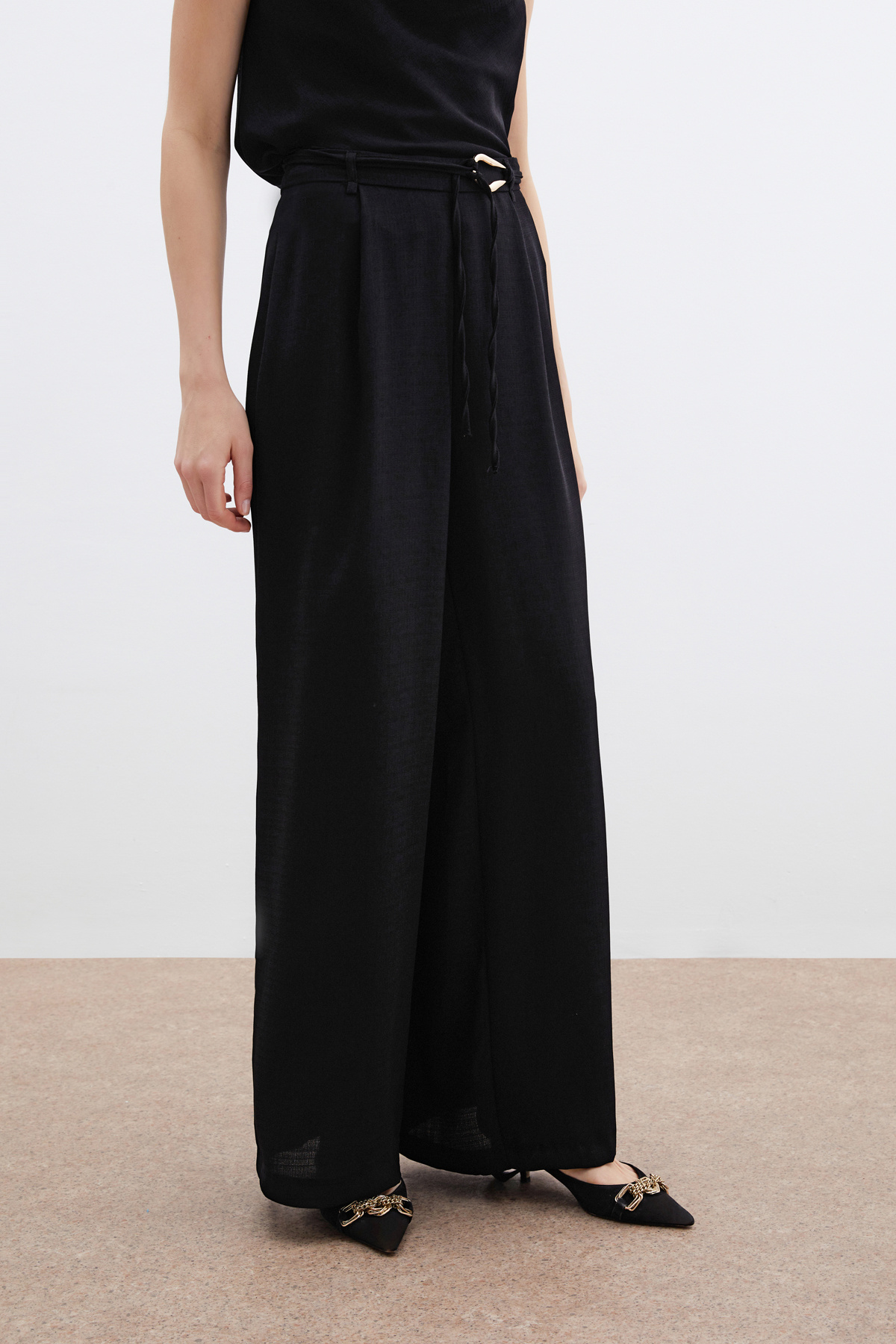 Kemerli Salaş Pantolon - Siyah