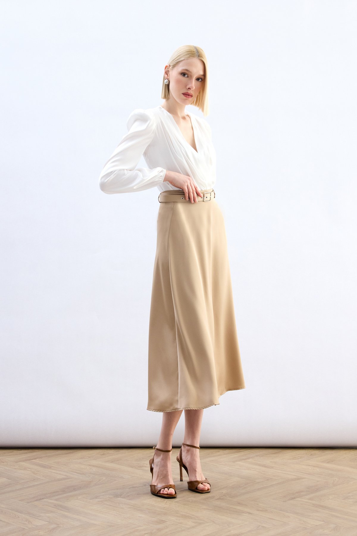 Kemerli Saten Etek - Camel