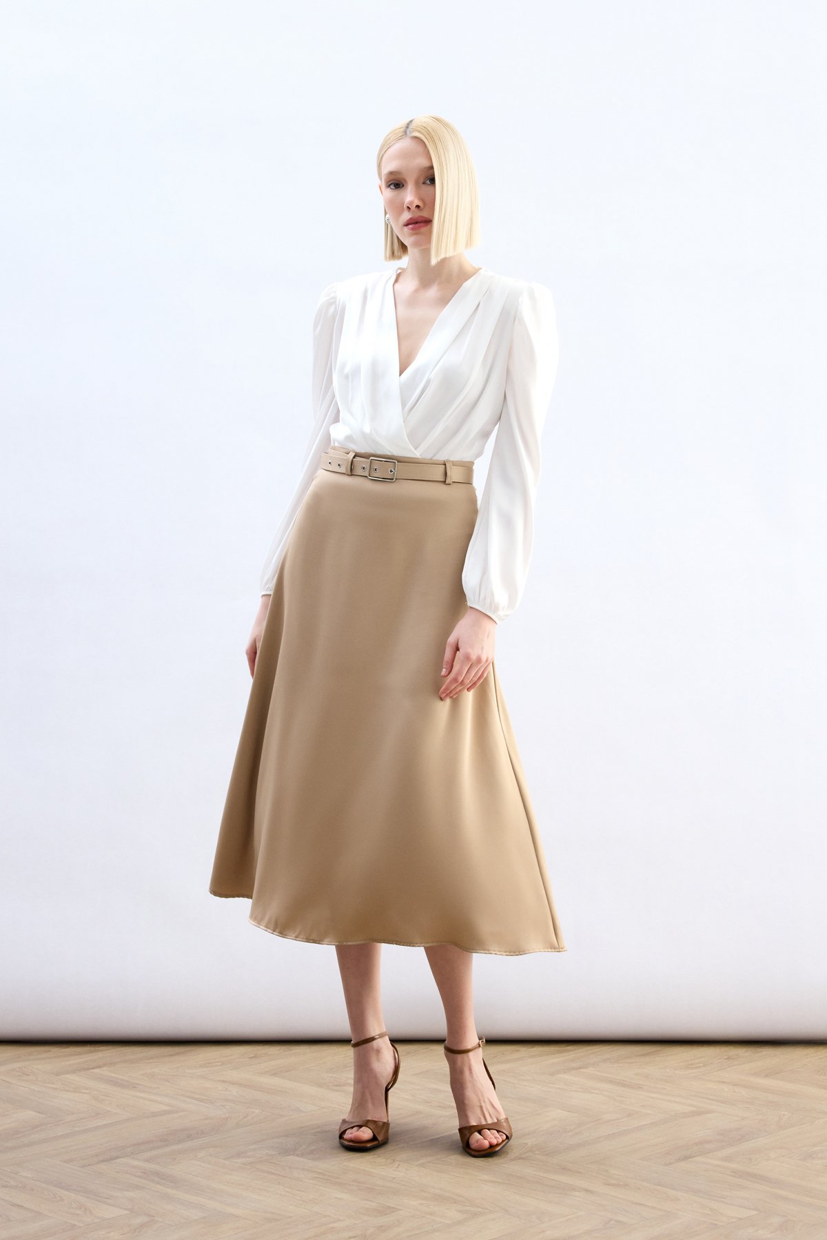 Kemerli Saten Etek - Camel