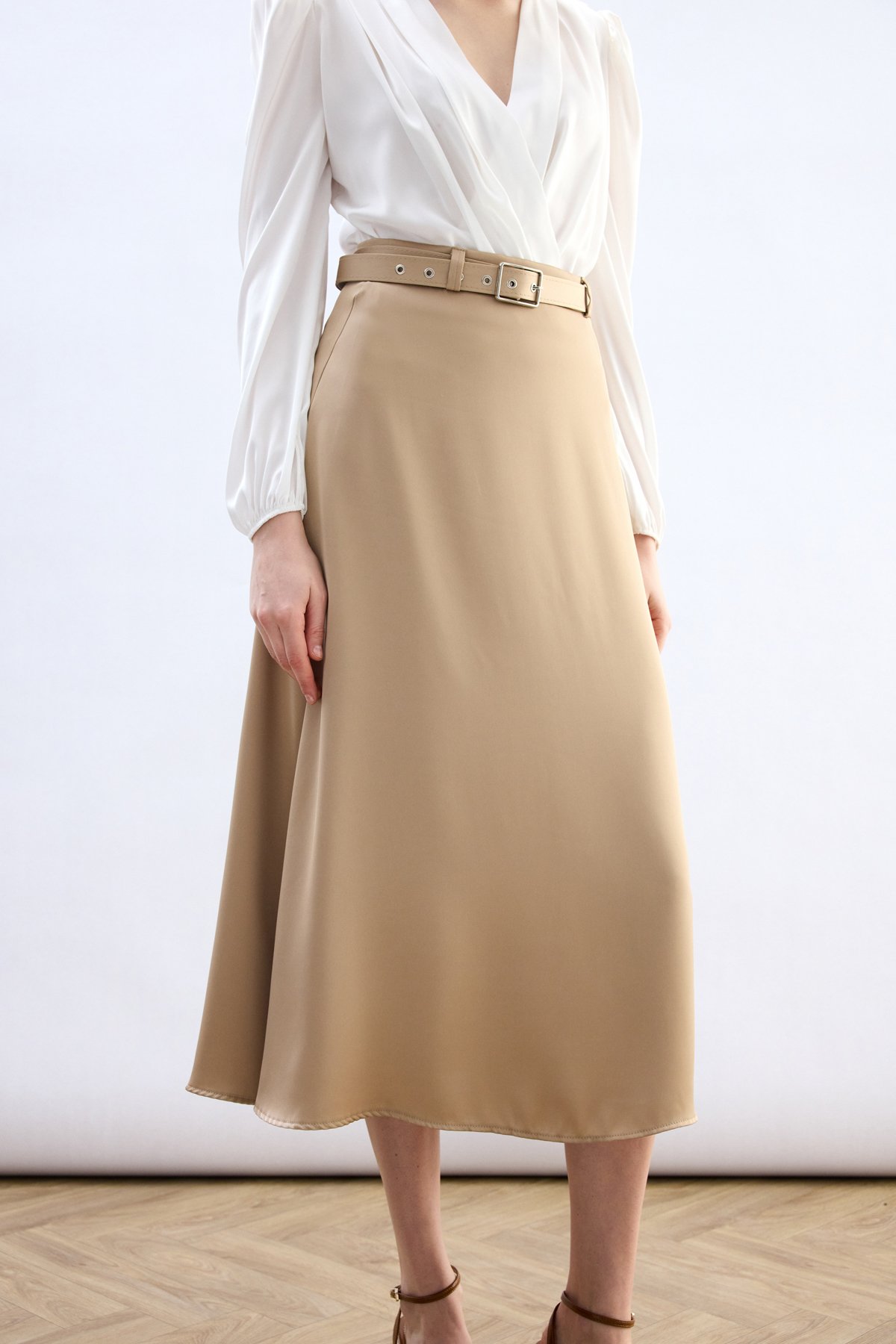 Kemerli Saten Etek - Camel