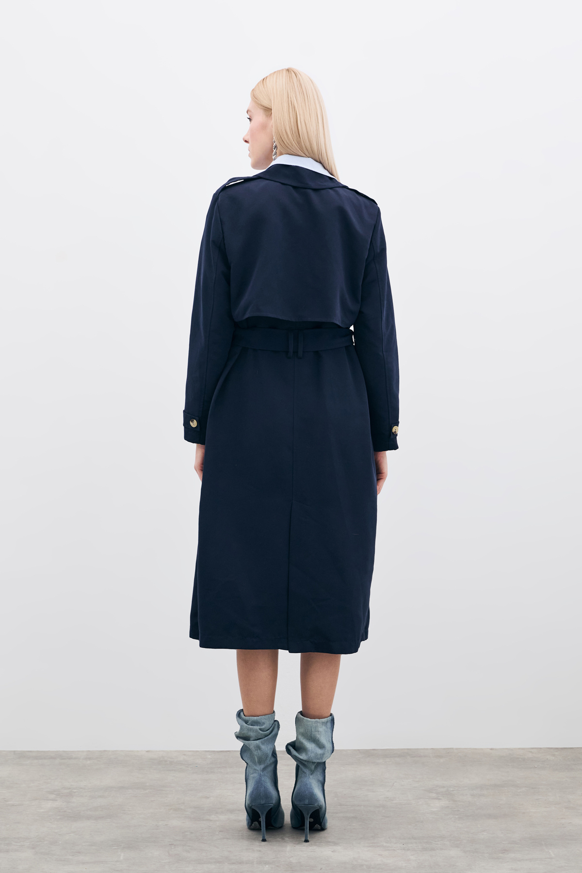 Kemerli Uzun Trençkot - Lacivert
