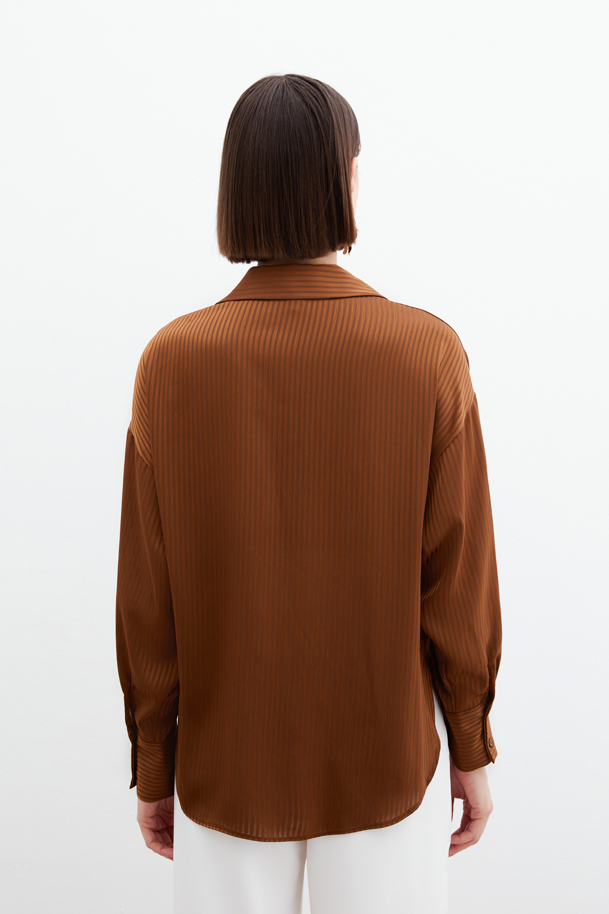 Kendinden Çizgi Desenli Gömlek - Kahve